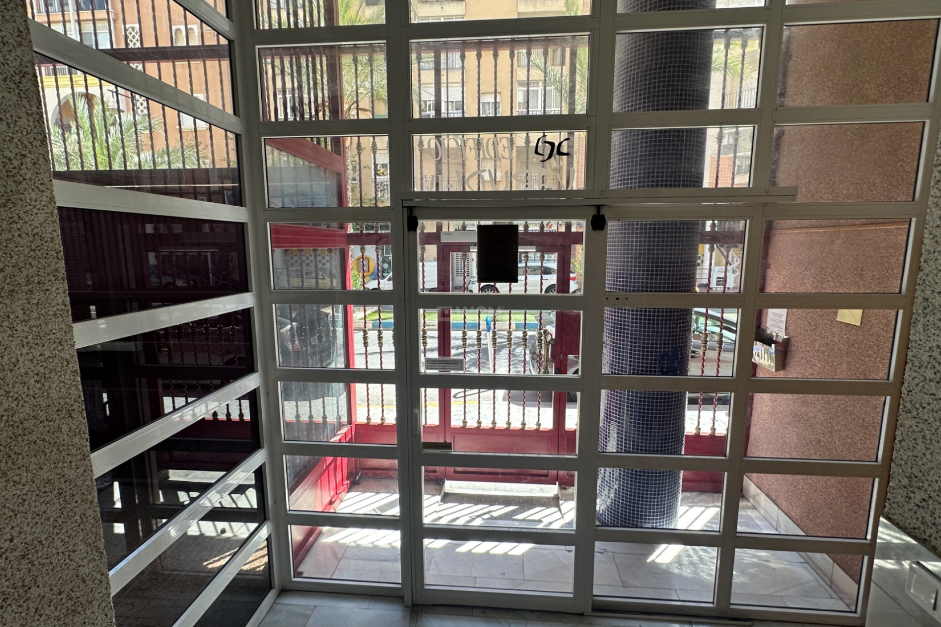 Odsprzedaż - Mieszkanie w bloku - Torrevieja - Costa Blanca