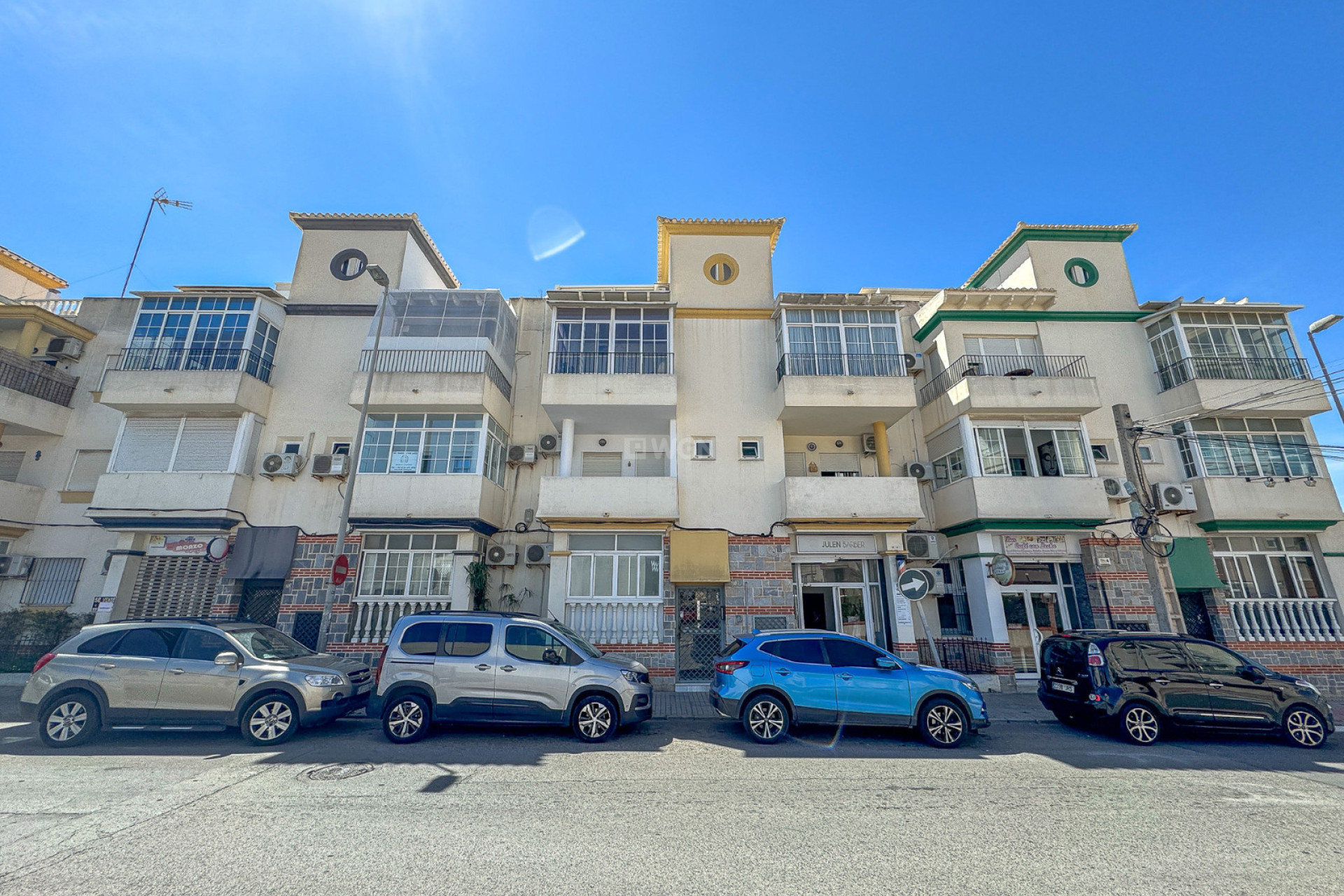 Odsprzedaż - Mieszkanie w bloku - Torrevieja - Costa Blanca