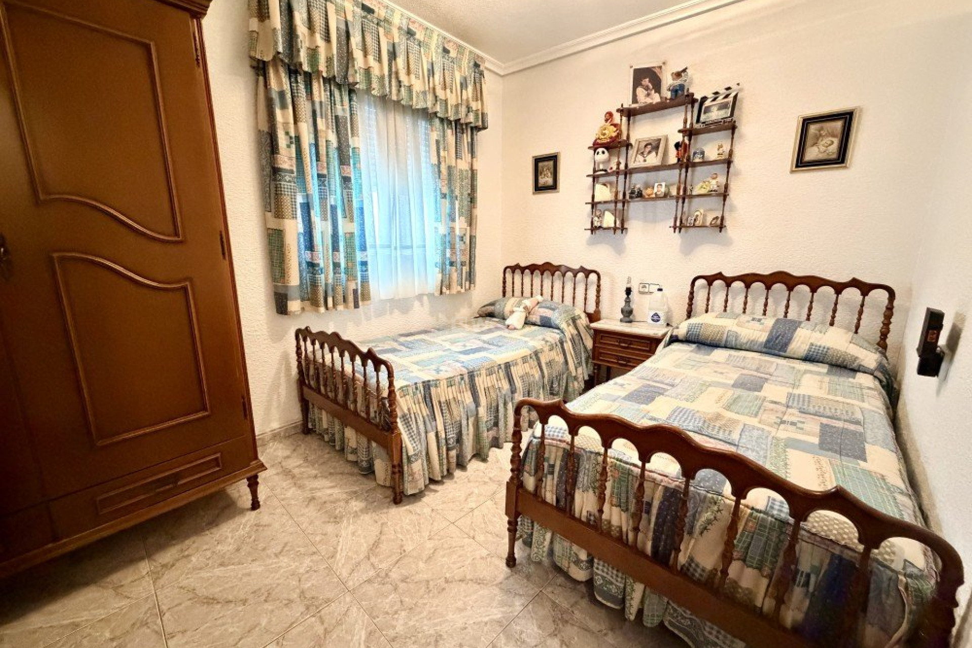 Odsprzedaż - Mieszkanie w bloku - Torrevieja - Costa Blanca