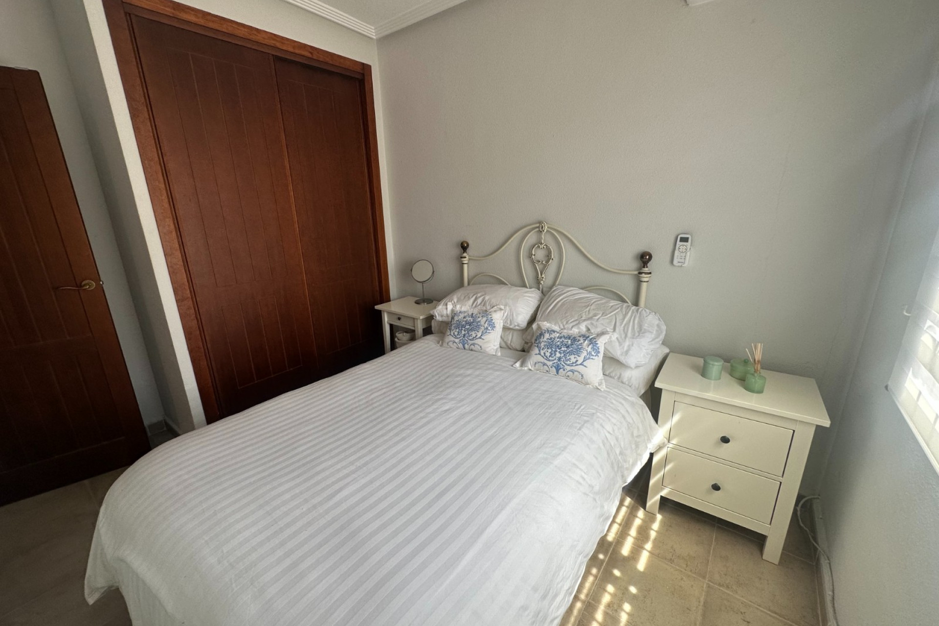 Odsprzedaż - Mieszkanie w bloku - Torrevieja - Costa Blanca