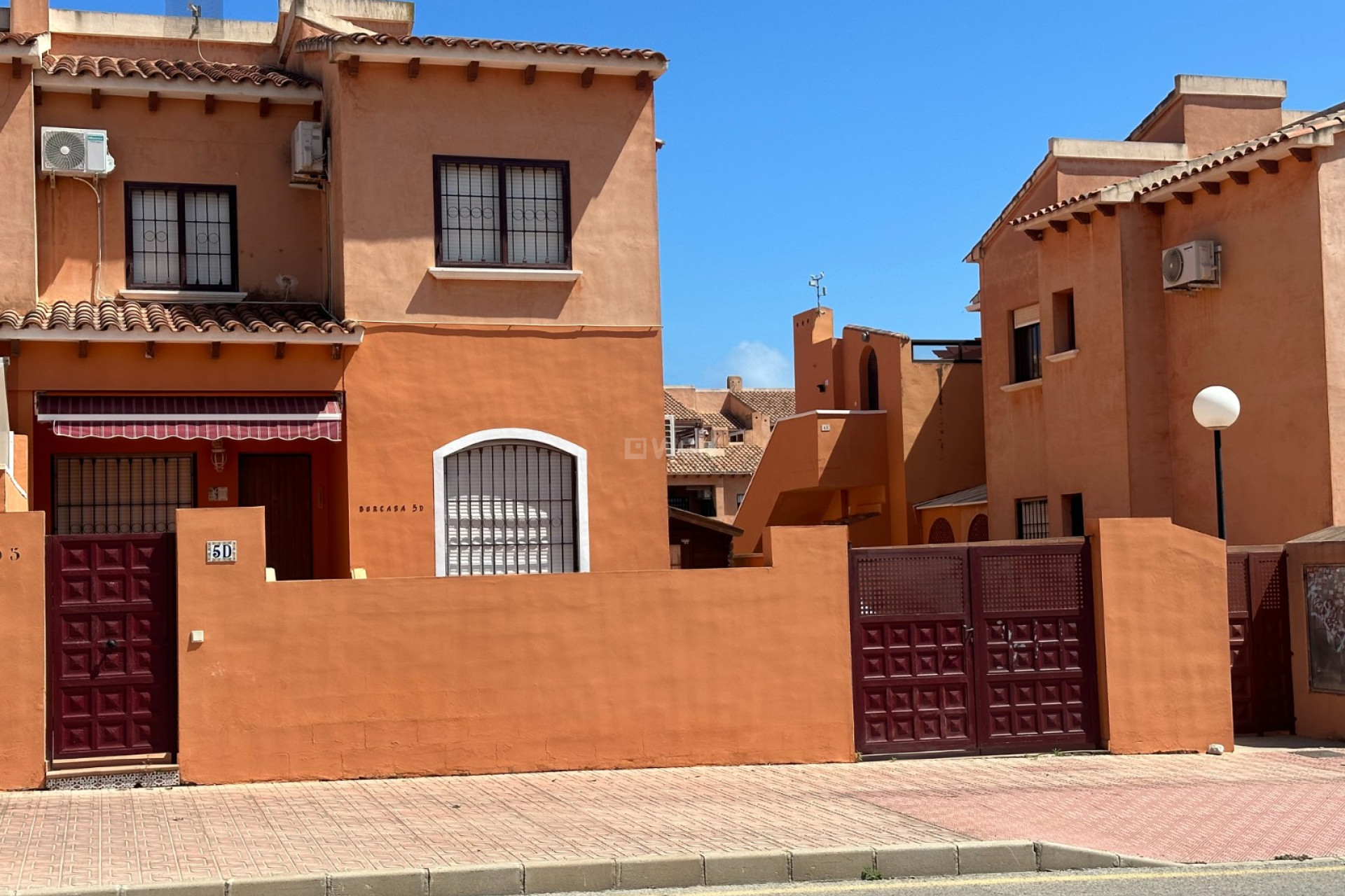 Odsprzedaż - Mieszkanie w bloku - Torrevieja - Costa Blanca