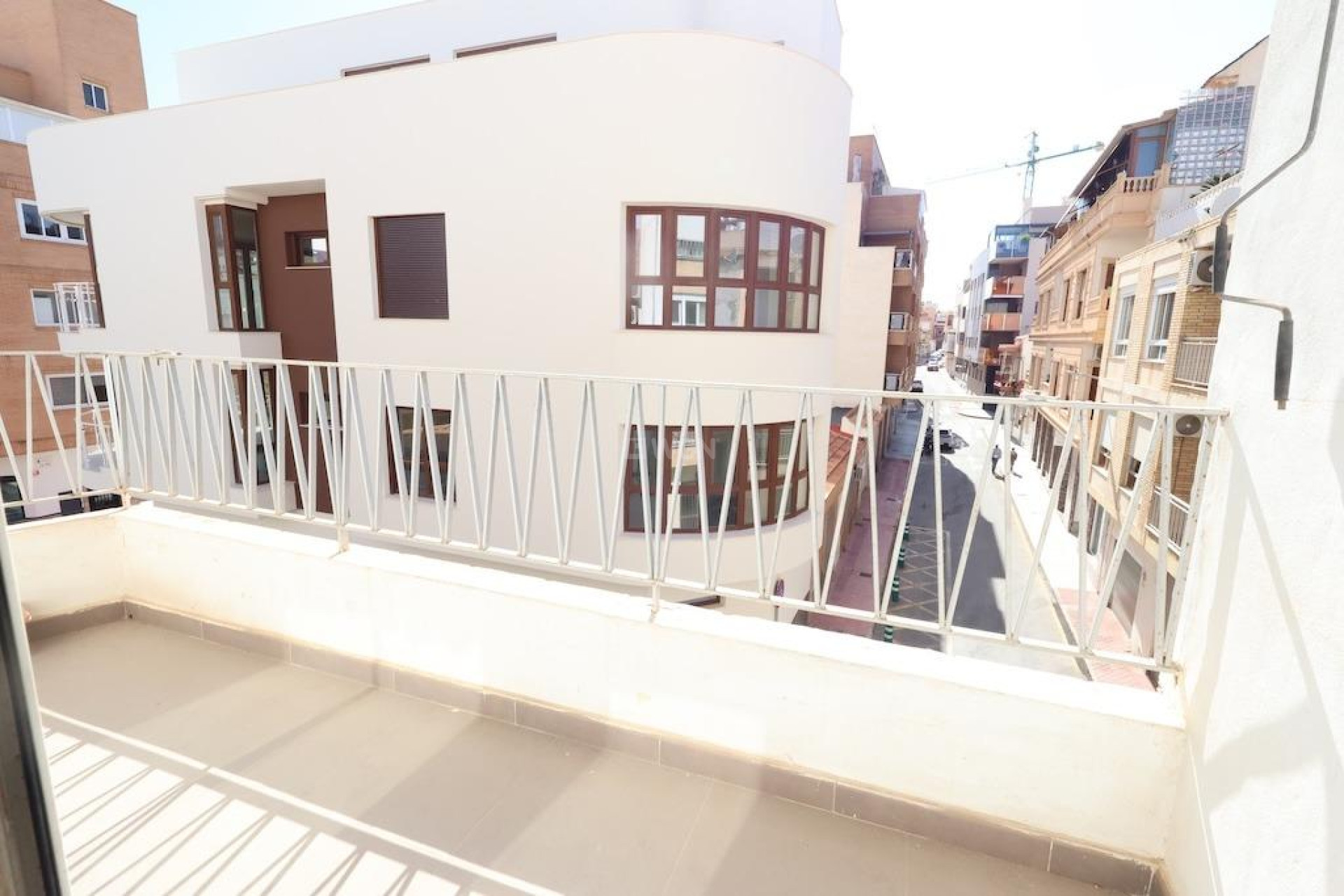 Odsprzedaż - Mieszkanie w bloku - Torrevieja - Costa Blanca