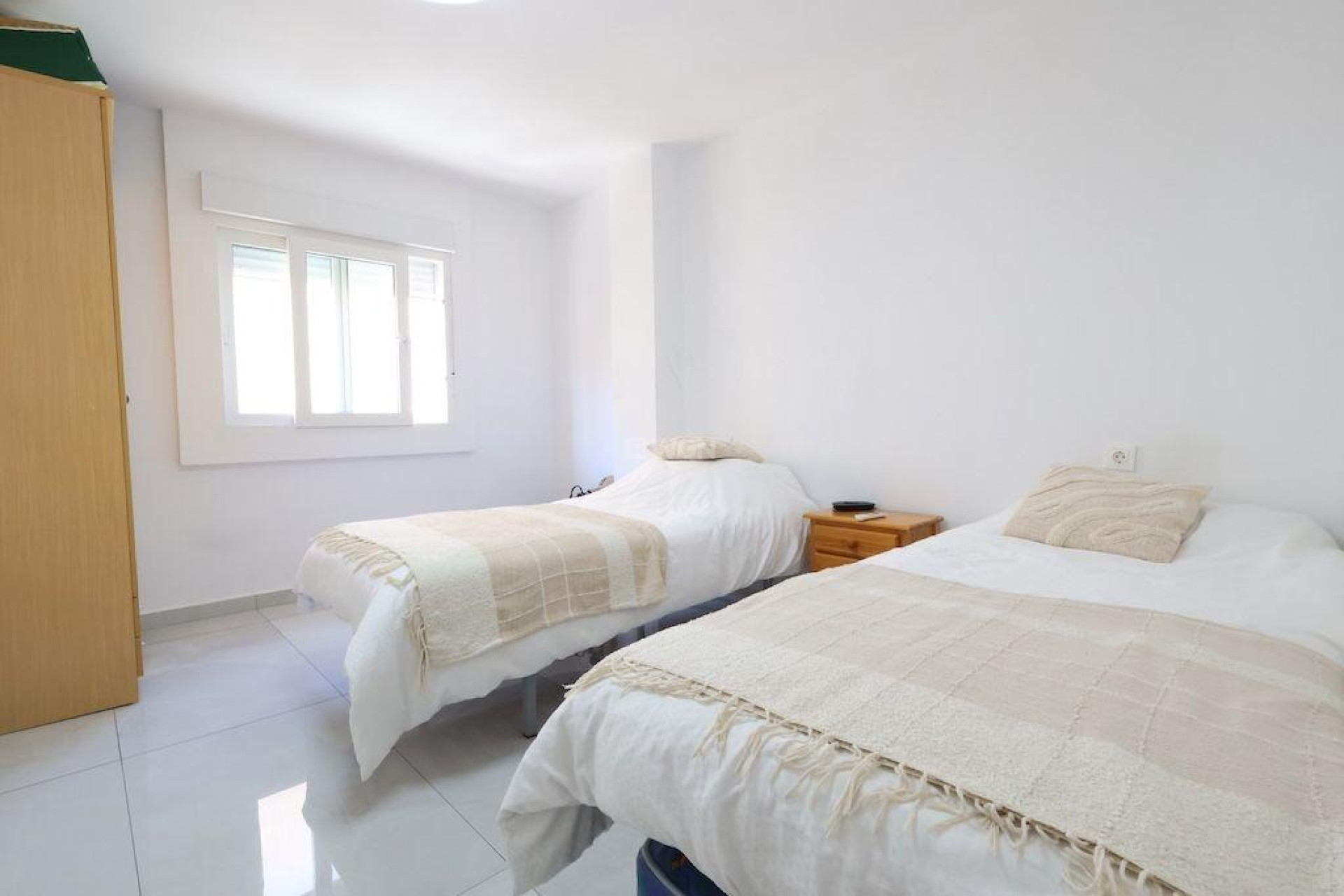 Odsprzedaż - Mieszkanie w bloku - Torrevieja - Costa Blanca