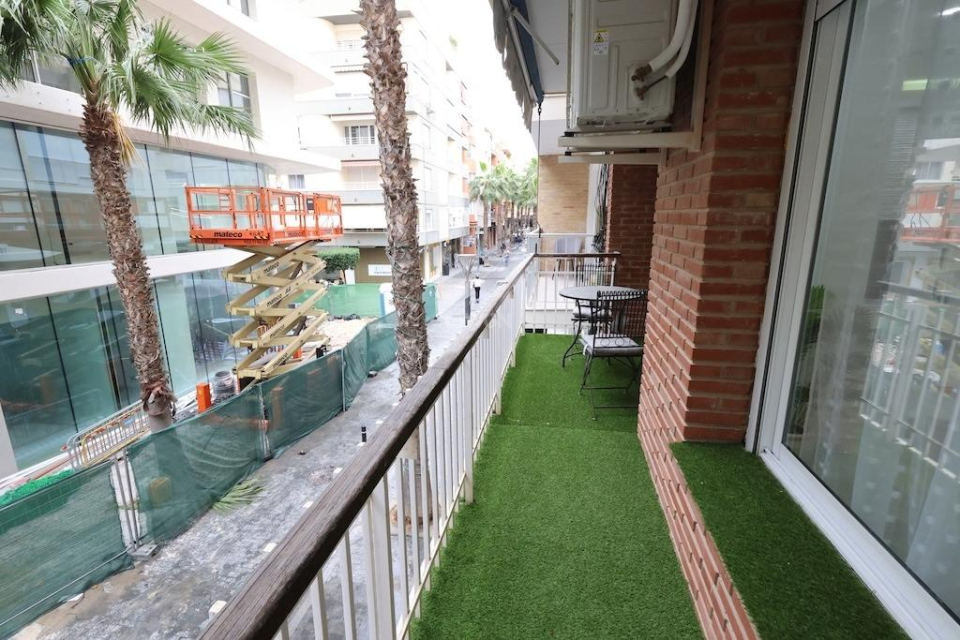 Odsprzedaż - Mieszkanie w bloku - Torrevieja - Costa Blanca