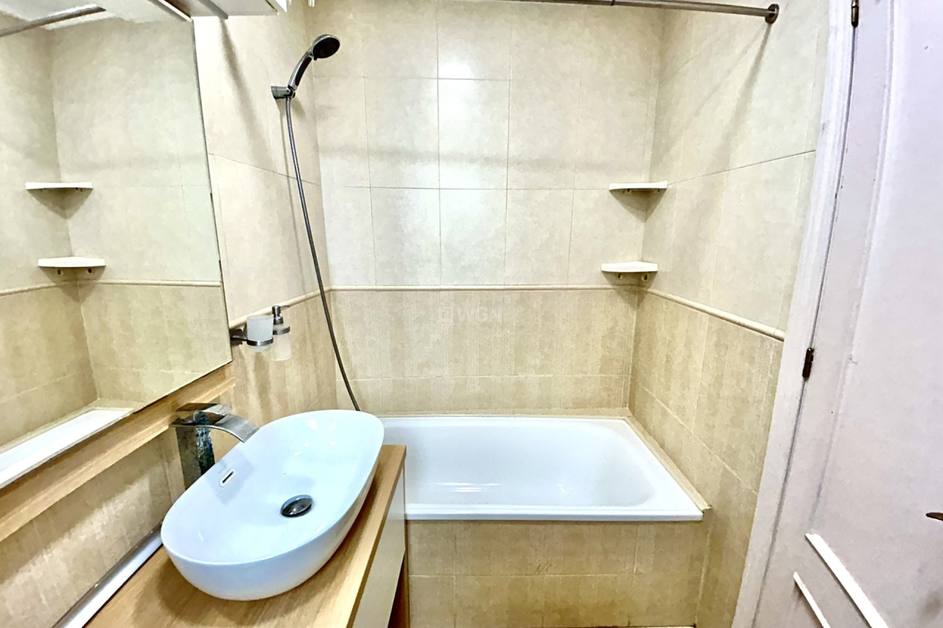 Odsprzedaż - Mieszkanie w bloku - Torrevieja - Costa Blanca
