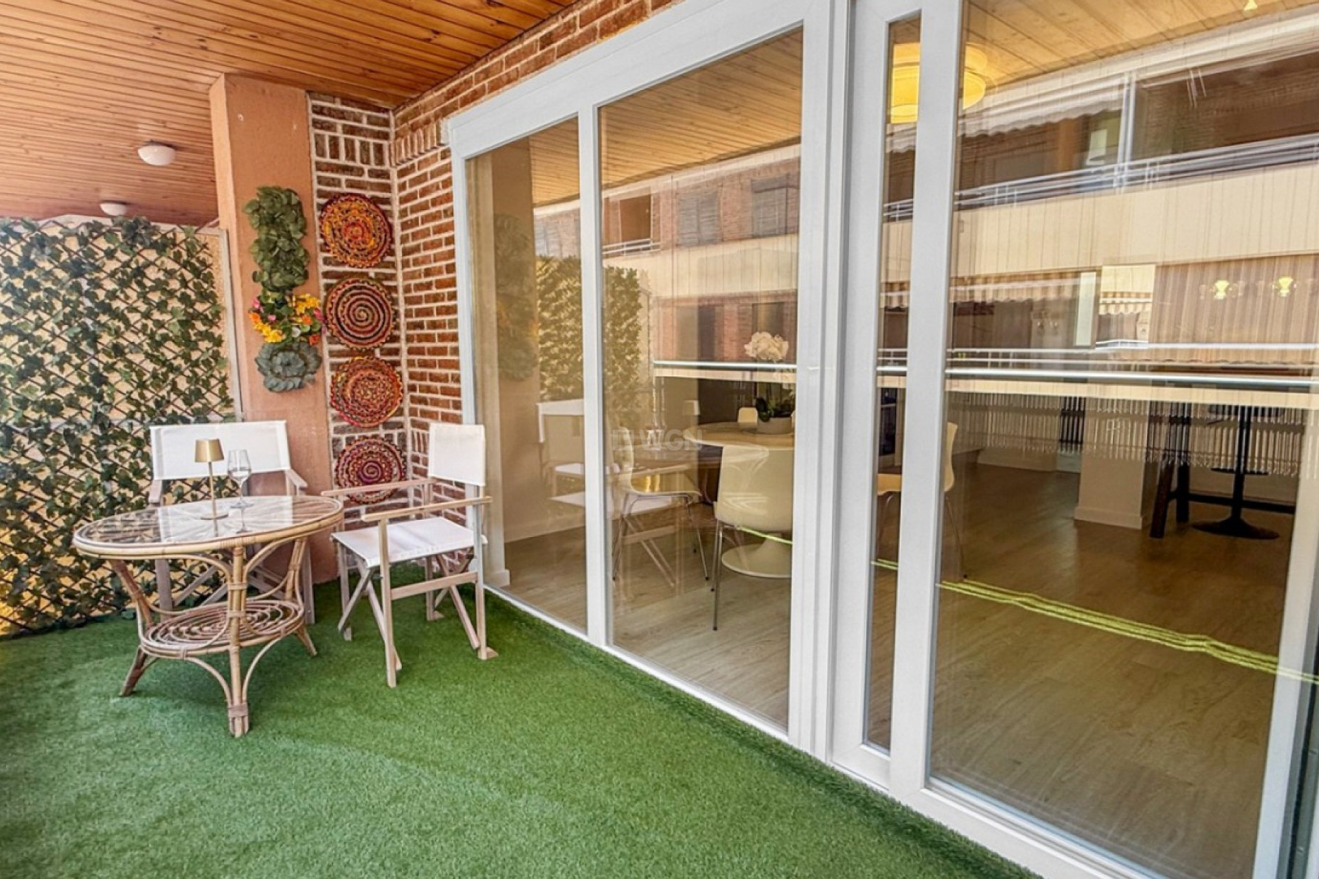 Odsprzedaż - Mieszkanie w bloku - Torrevieja - Costa Blanca