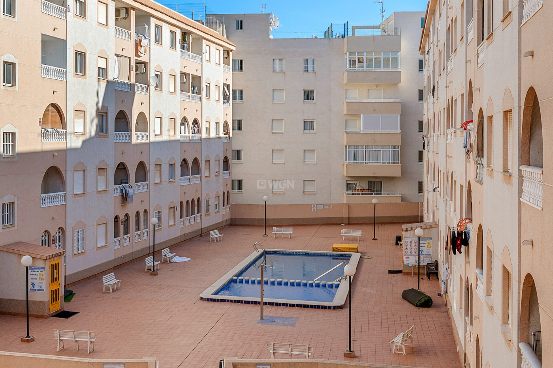 Odsprzedaż - Mieszkanie w bloku - Torrevieja - Costa Blanca