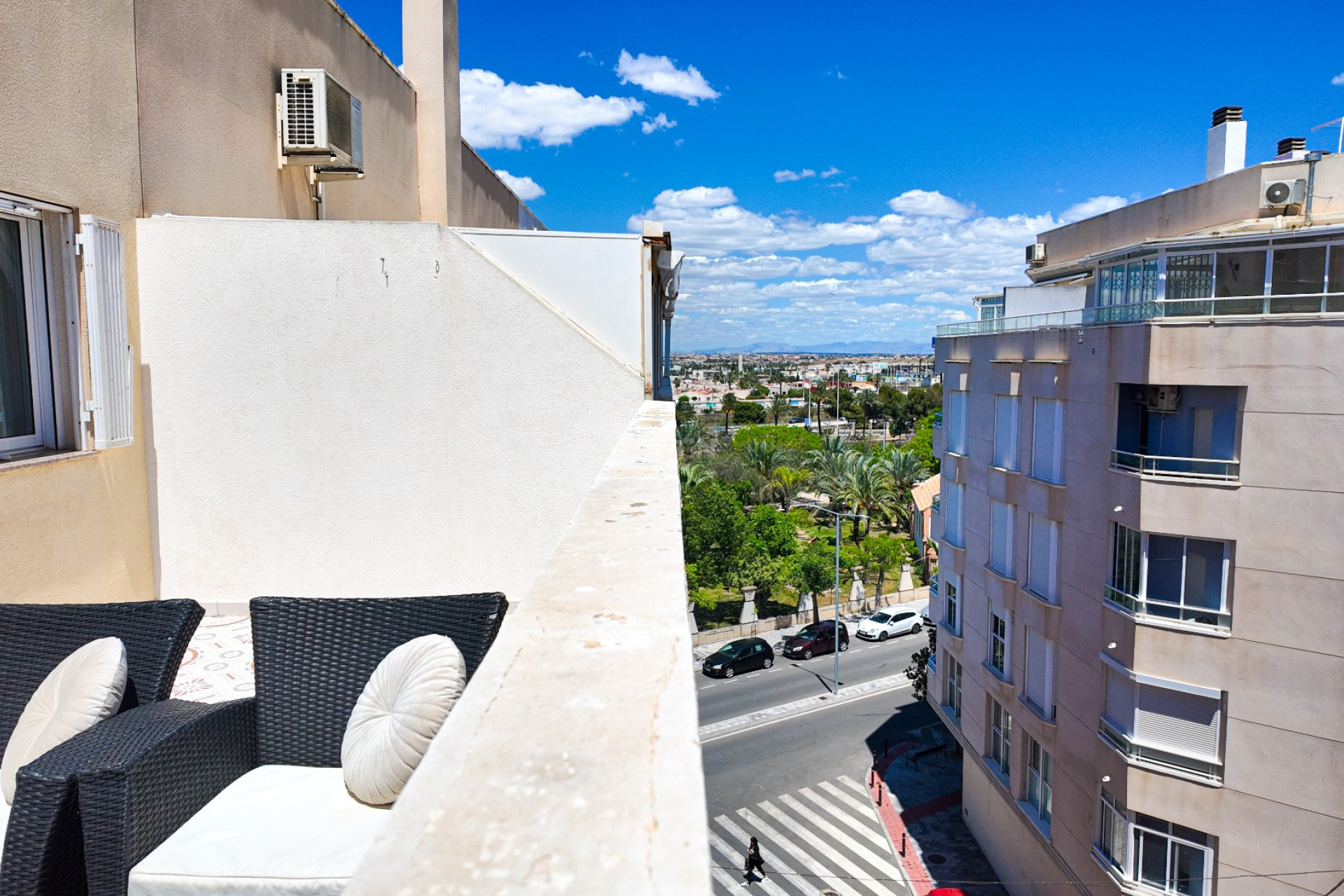 Odsprzedaż - Mieszkanie w bloku - Torrevieja - Costa Blanca