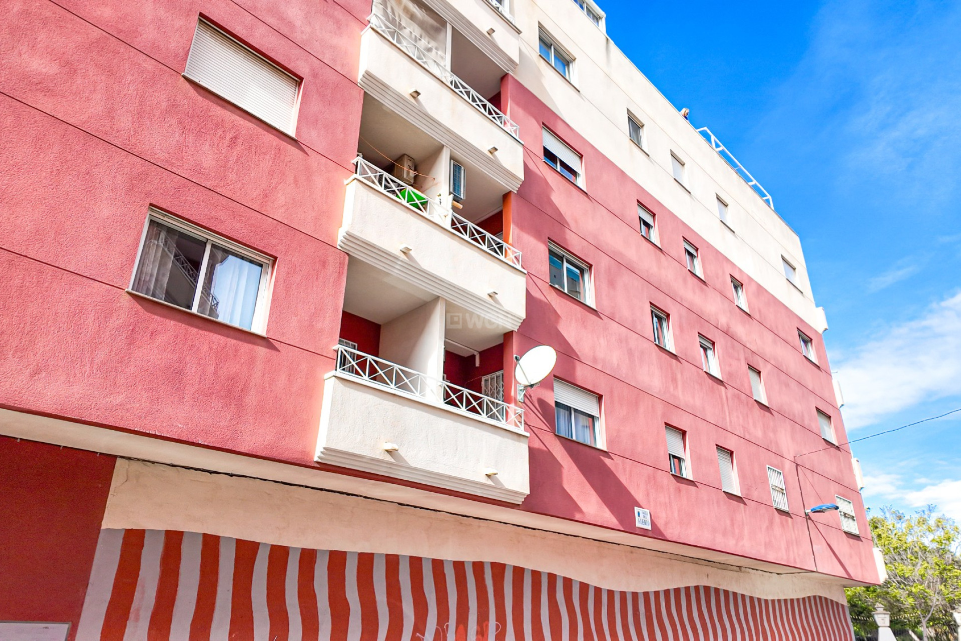 Odsprzedaż - Mieszkanie w bloku - Torrevieja - Costa Blanca