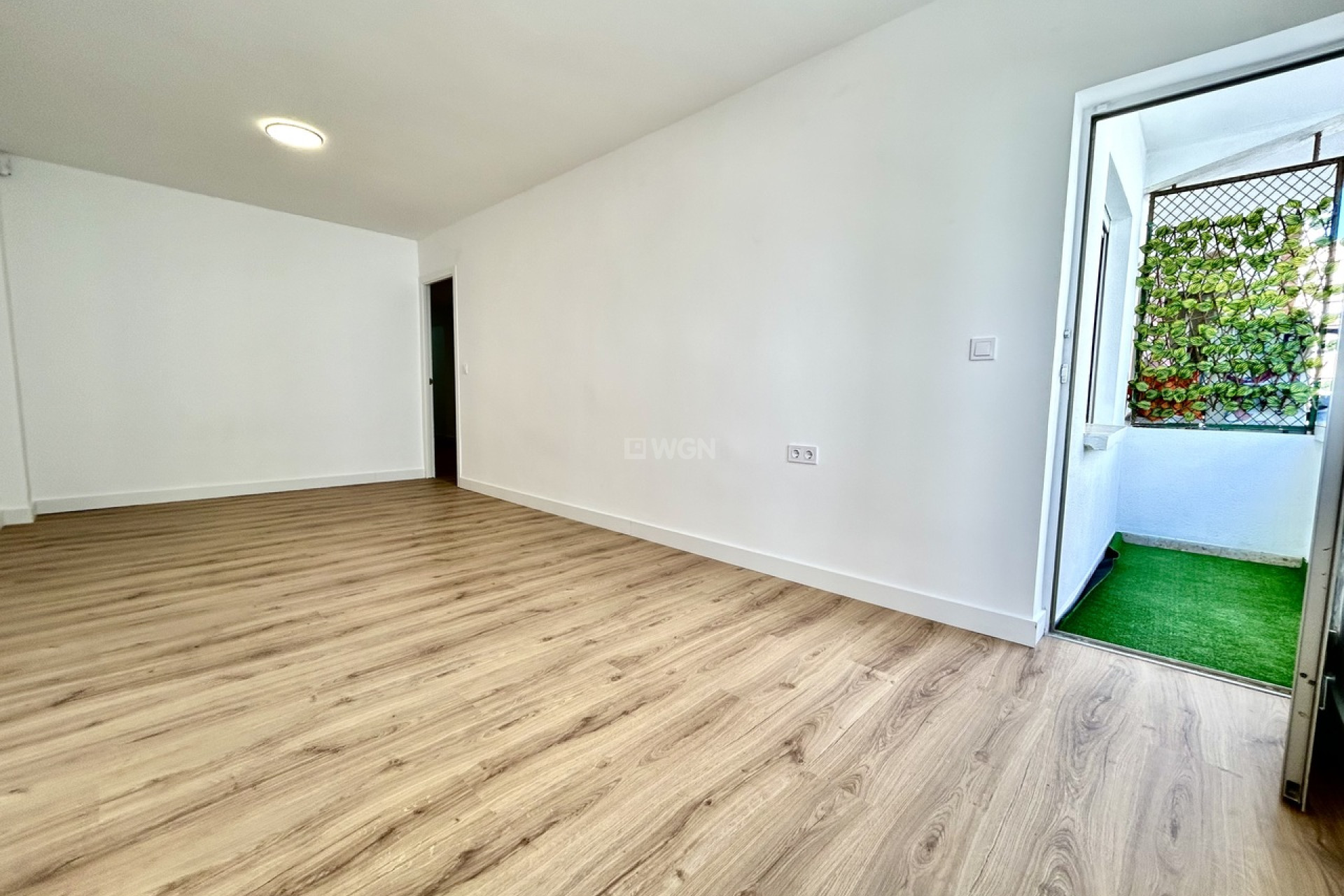 Odsprzedaż - Mieszkanie w bloku - Torrevieja - Costa Blanca