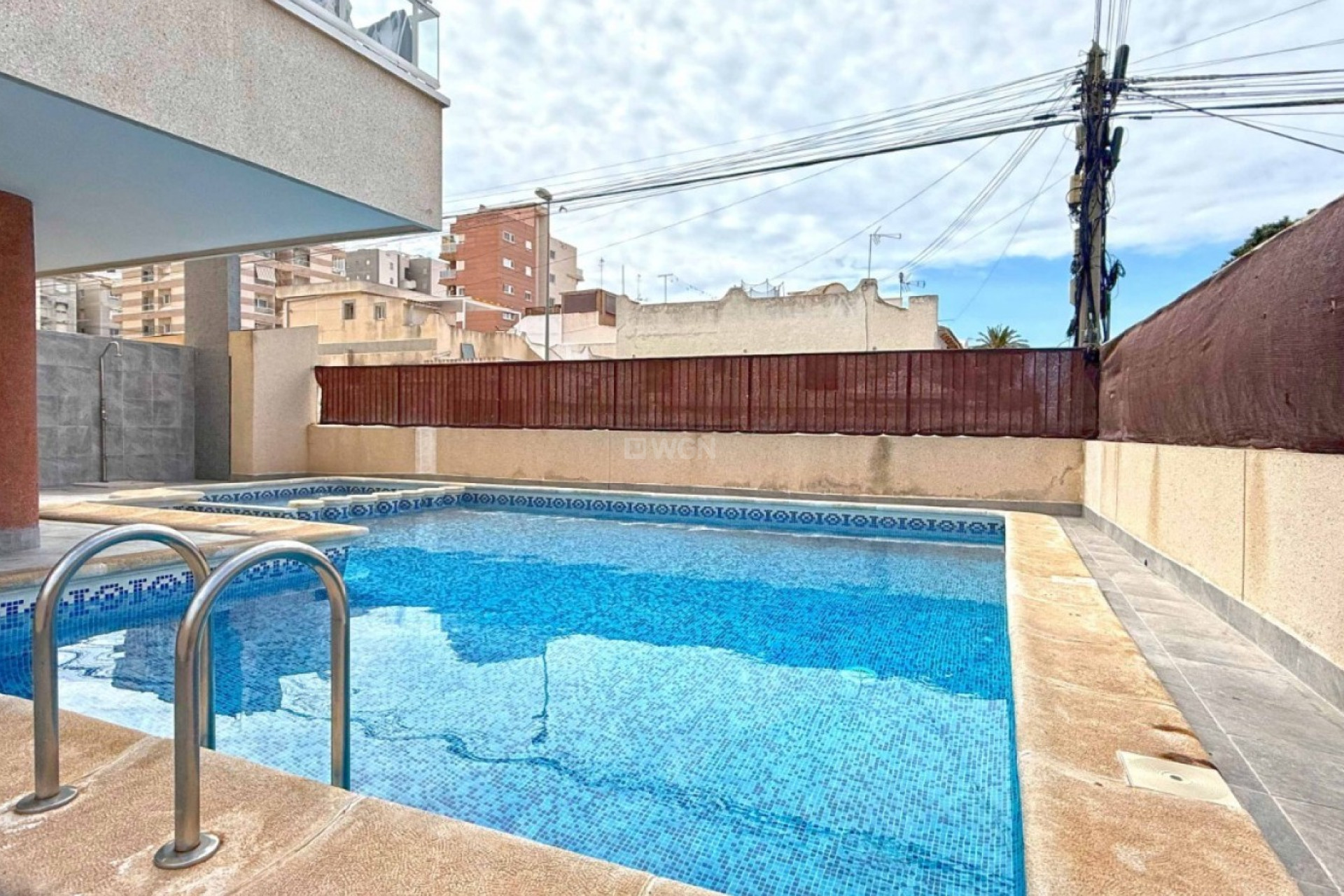 Odsprzedaż - Mieszkanie w bloku - Torrevieja - Costa Blanca
