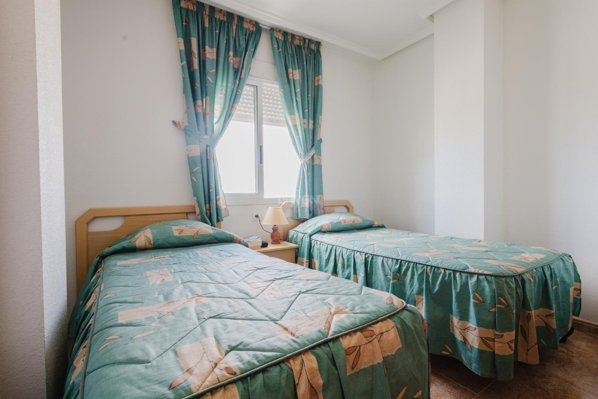 Odsprzedaż - Mieszkanie w bloku - Torrevieja - Costa Blanca