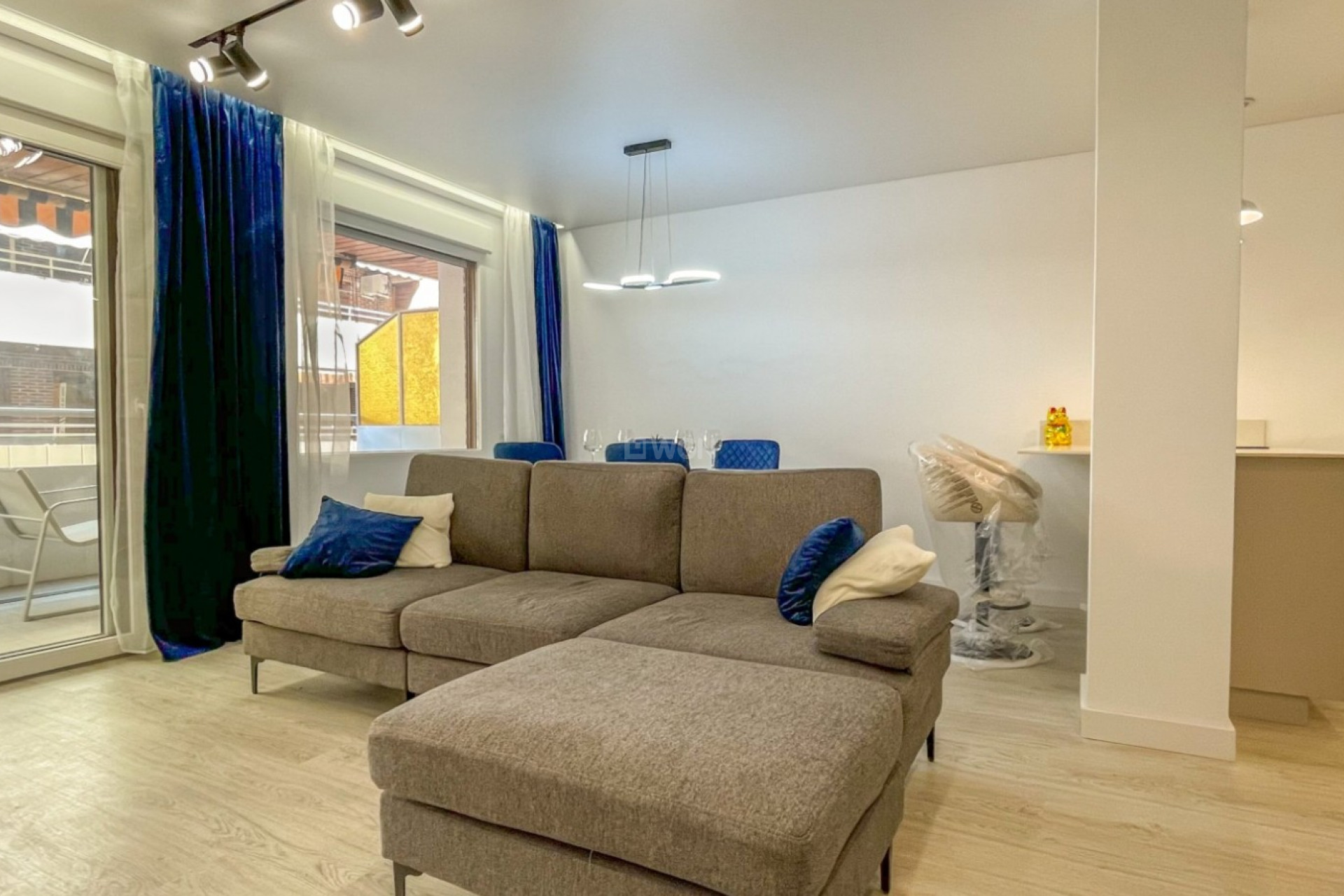 Odsprzedaż - Mieszkanie w bloku - Torrevieja - Costa Blanca