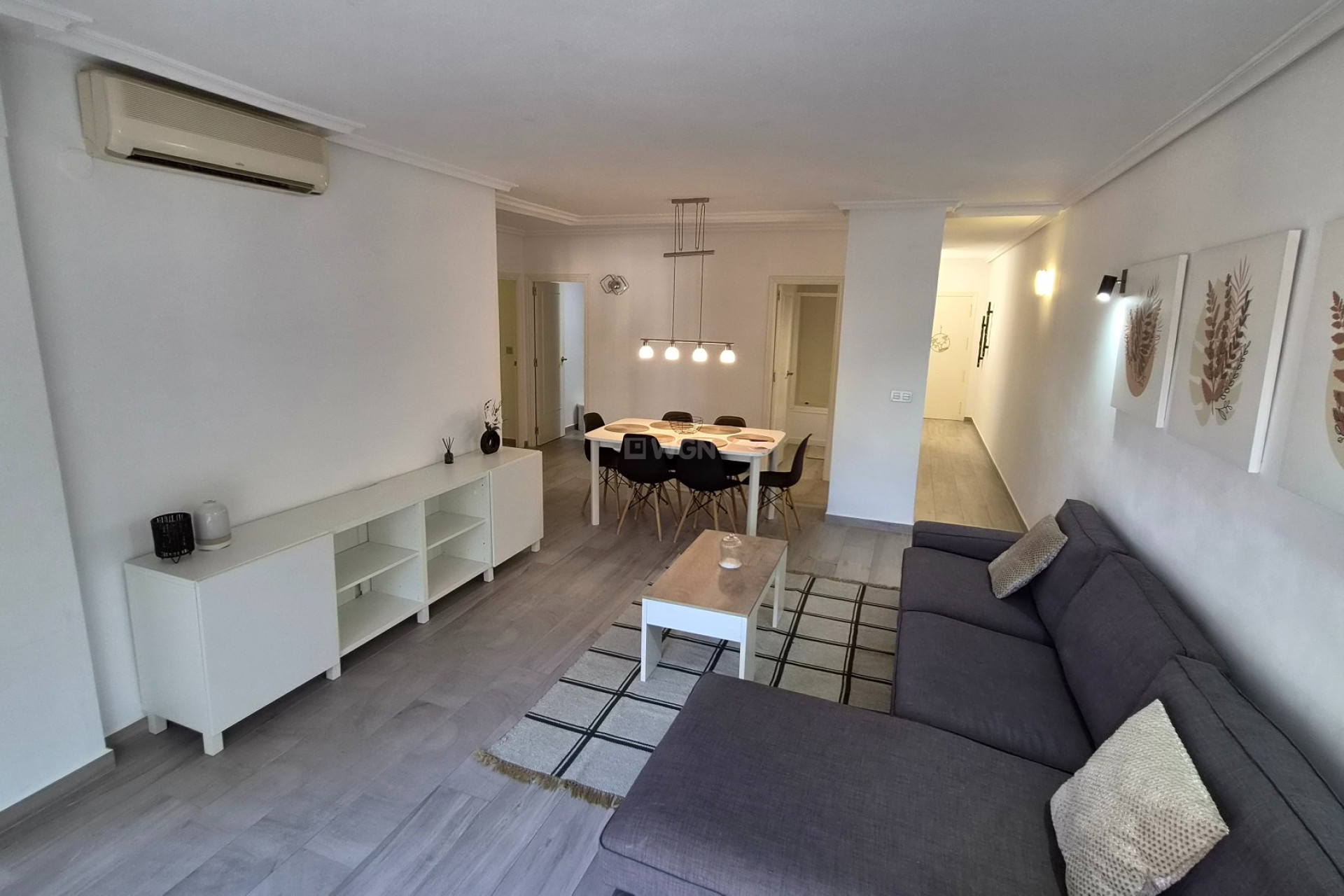 Odsprzedaż - Mieszkanie w bloku - Torrevieja - Costa Blanca