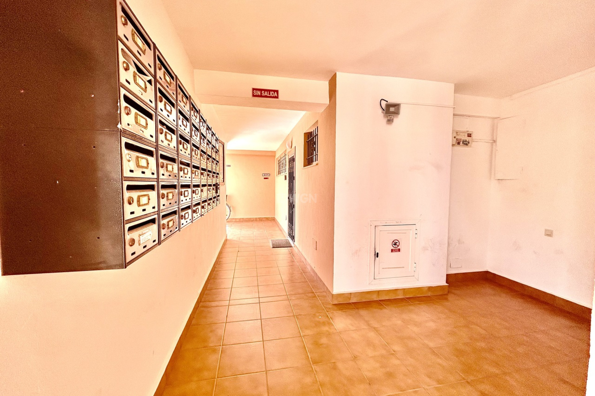 Odsprzedaż - Mieszkanie w bloku - Torrevieja - Costa Blanca