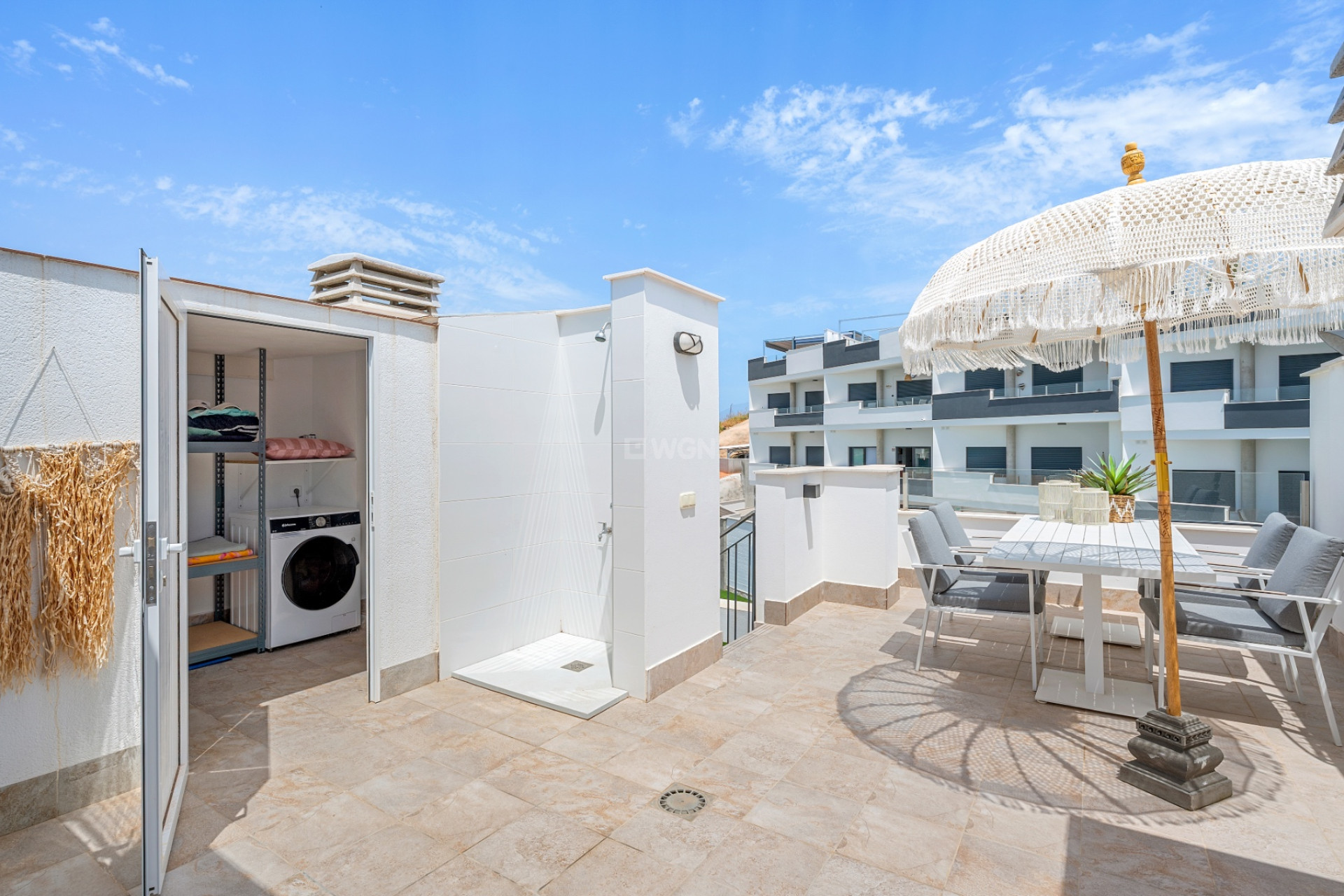 Odsprzedaż - Mieszkanie w bloku - Torrevieja - Costa Blanca