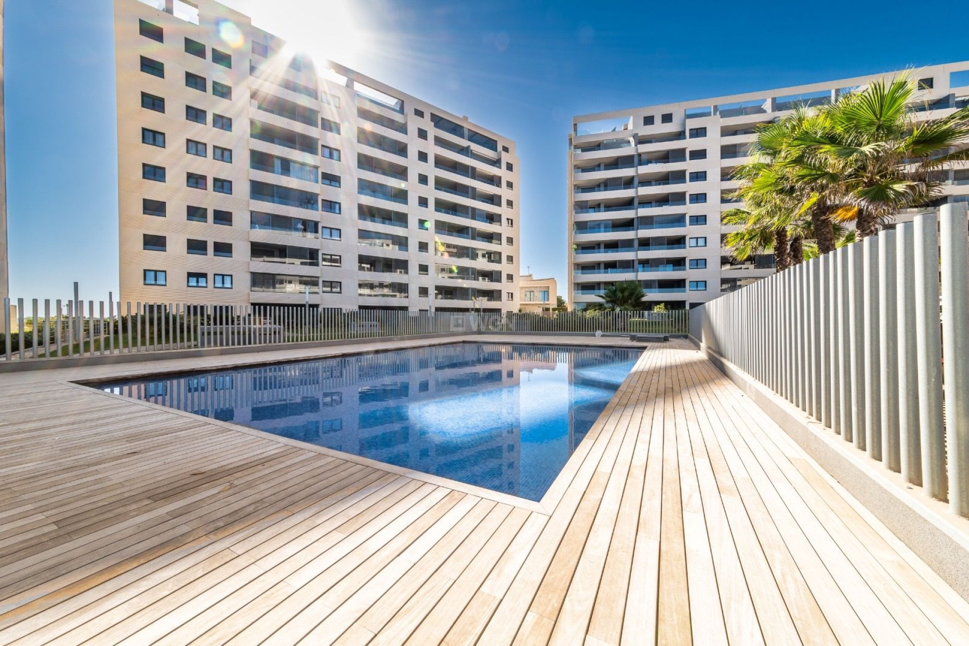 Odsprzedaż - Mieszkanie w bloku - Torrevieja - Costa Blanca