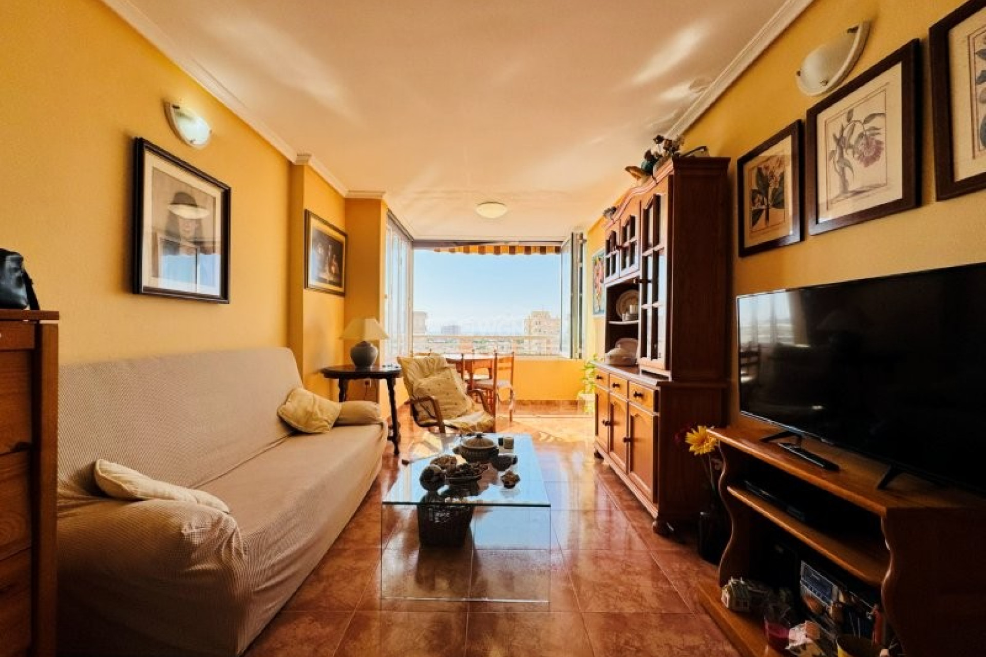 Odsprzedaż - Mieszkanie w bloku - Torrevieja - Costa Blanca