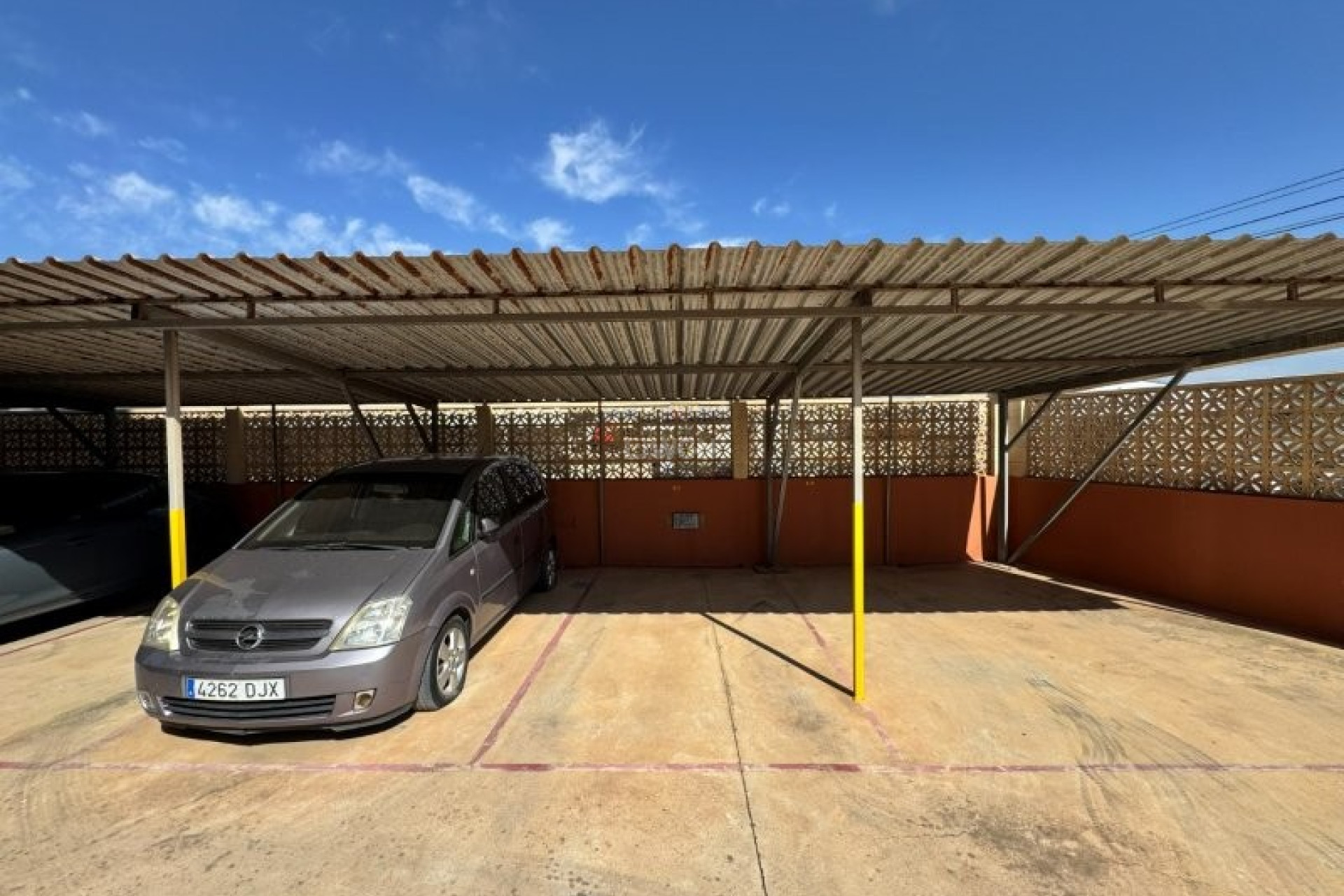 Odsprzedaż - Mieszkanie w bloku - Torrevieja - Costa Blanca