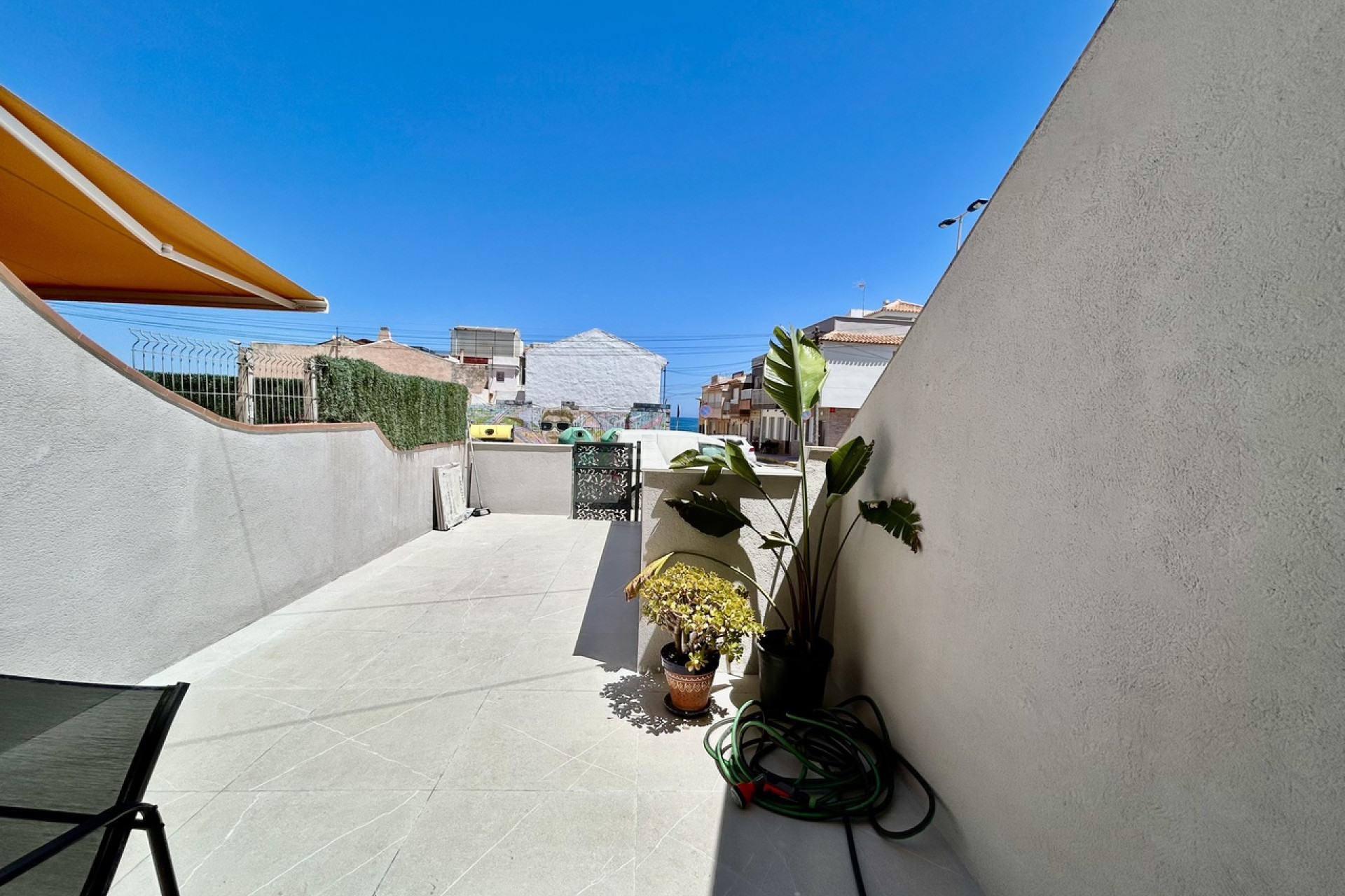 Odsprzedaż - Mieszkanie w bloku - Torrevieja - Costa Blanca