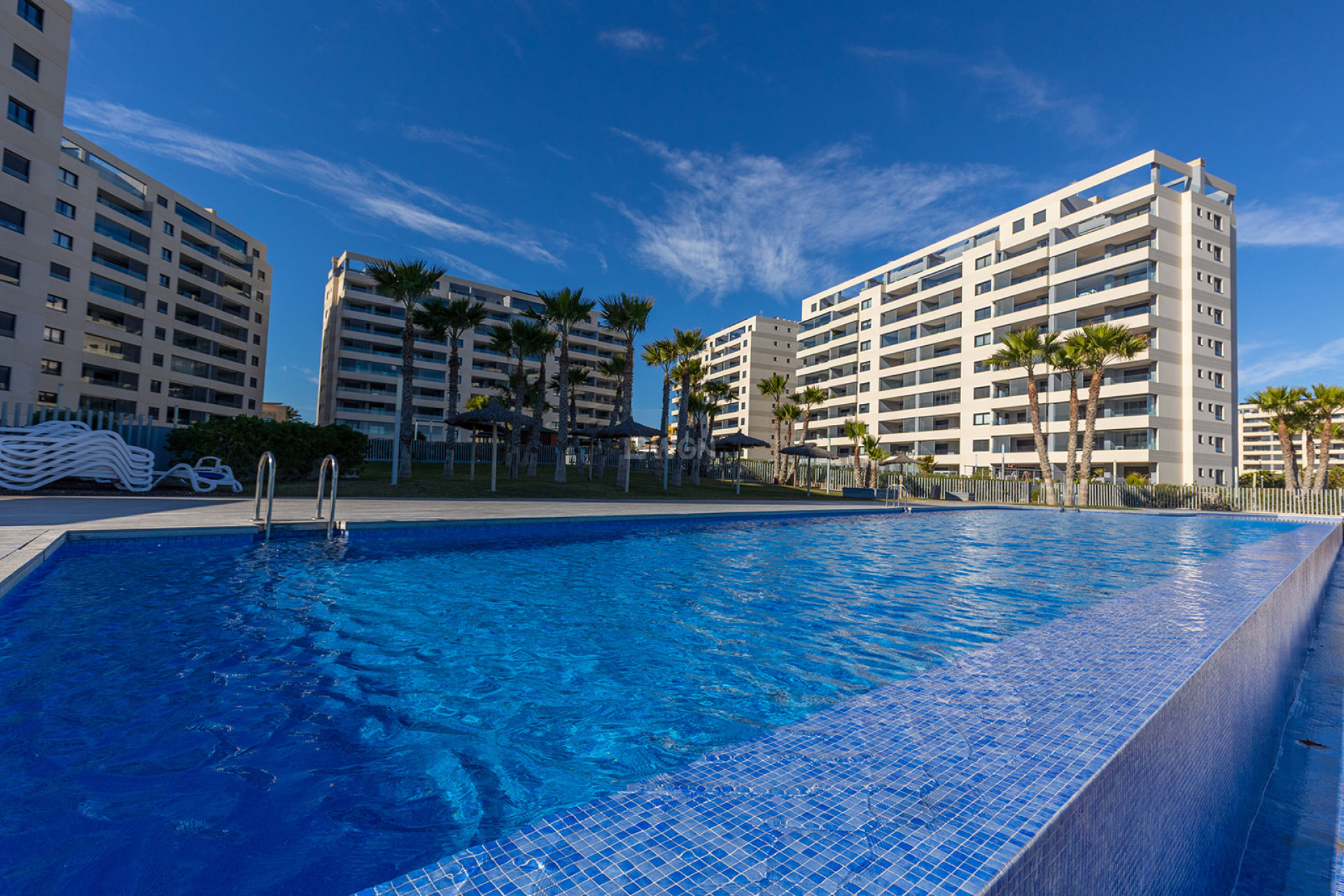 Odsprzedaż - Mieszkanie w bloku - Torrevieja - Costa Blanca