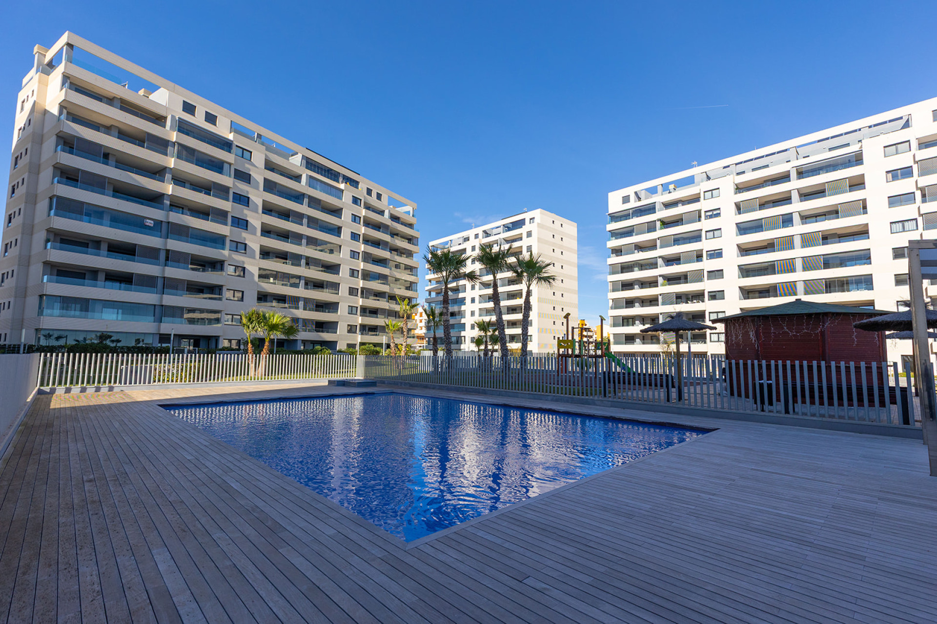 Odsprzedaż - Mieszkanie w bloku - Torrevieja - Costa Blanca