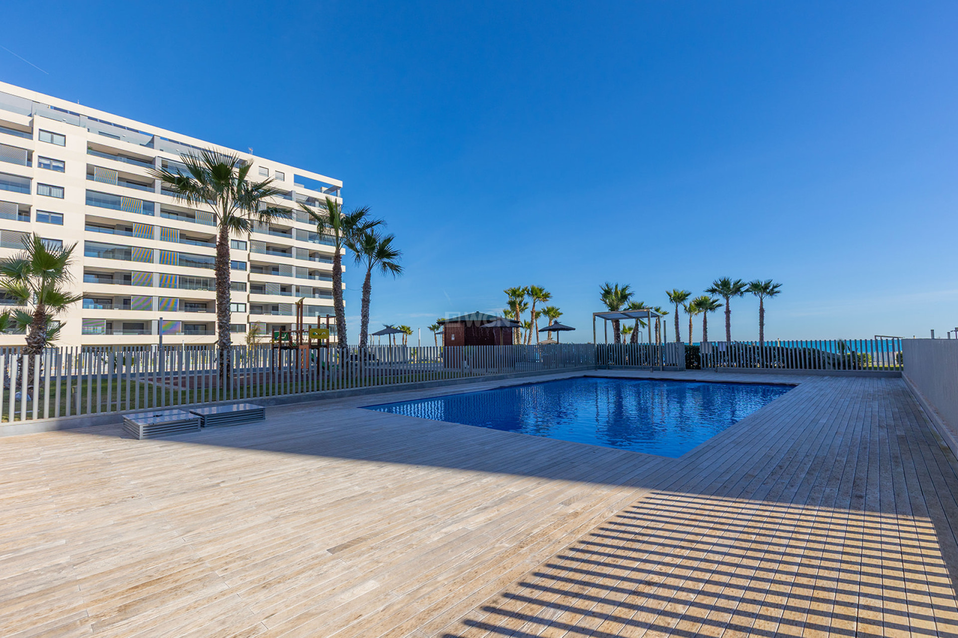 Odsprzedaż - Mieszkanie w bloku - Torrevieja - Costa Blanca