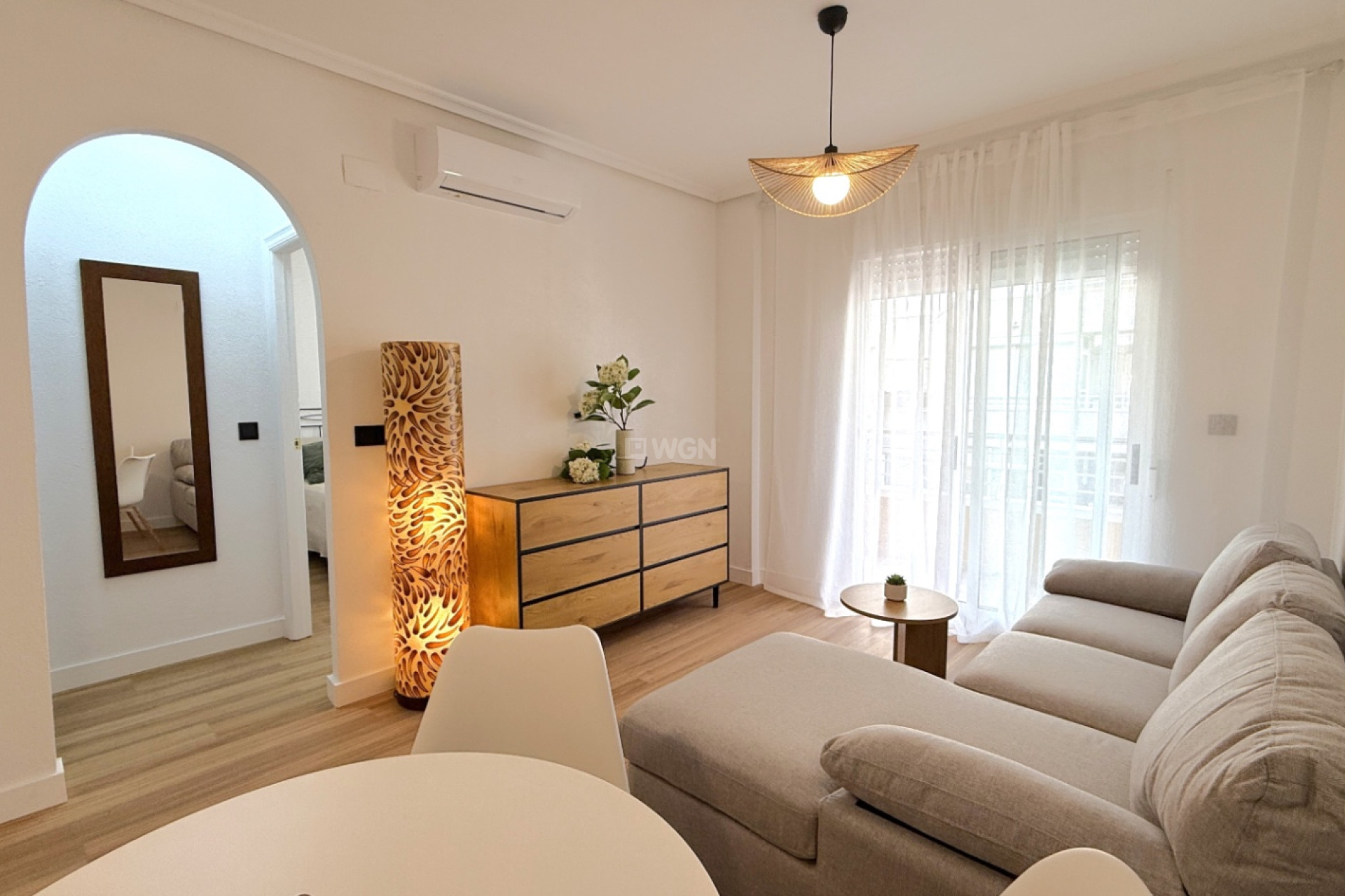 Odsprzedaż - Mieszkanie w bloku - Torrevieja - Costa Blanca