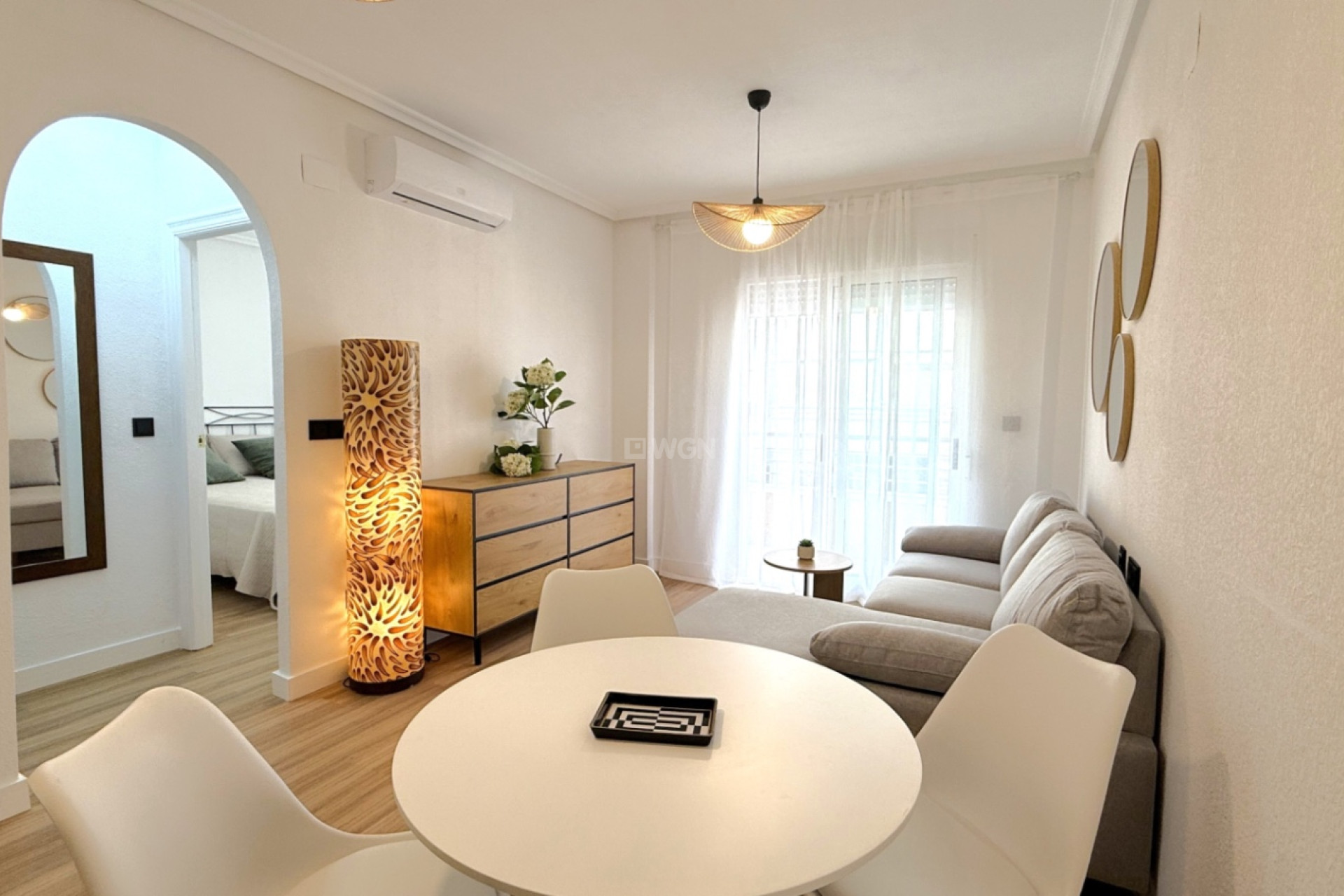 Odsprzedaż - Mieszkanie w bloku - Torrevieja - Costa Blanca