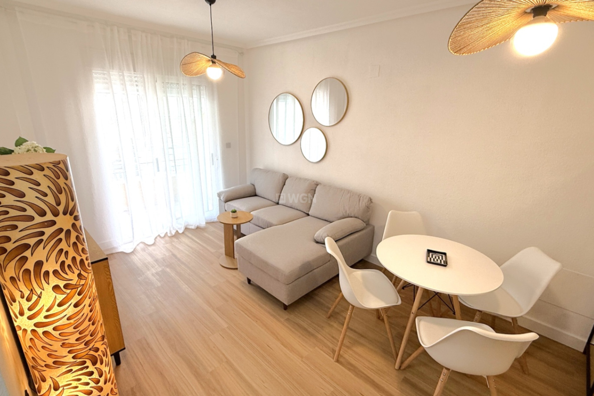Odsprzedaż - Mieszkanie w bloku - Torrevieja - Costa Blanca
