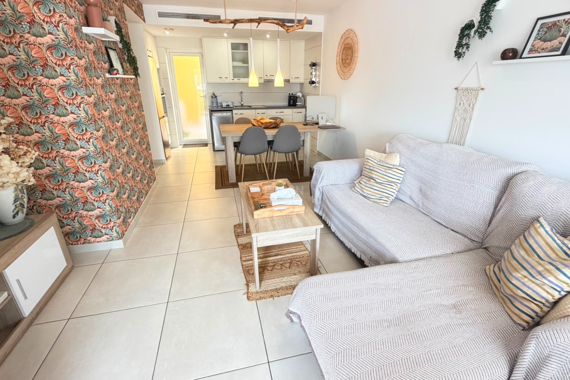 Odsprzedaż - Mieszkanie w bloku - Torrevieja - Costa Blanca