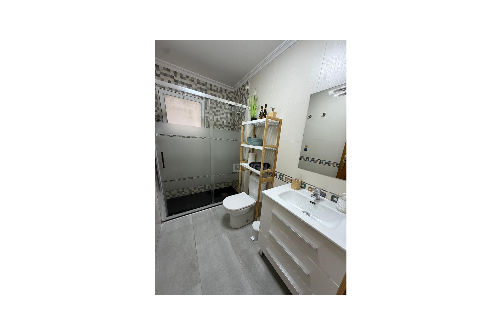 Odsprzedaż - Mieszkanie w bloku - Torrevieja - Costa Blanca