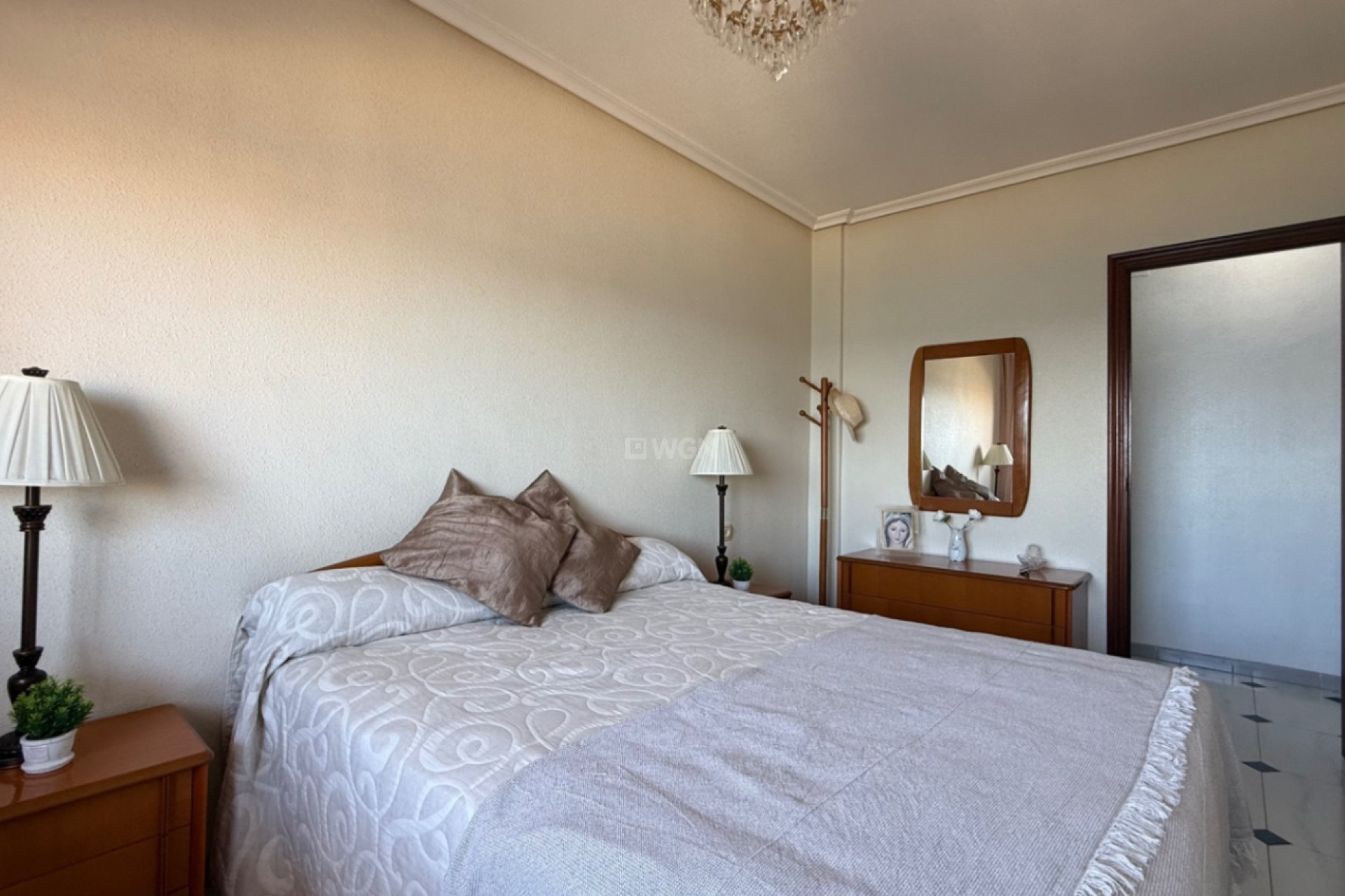 Odsprzedaż - Mieszkanie w bloku - Torrevieja - Costa Blanca