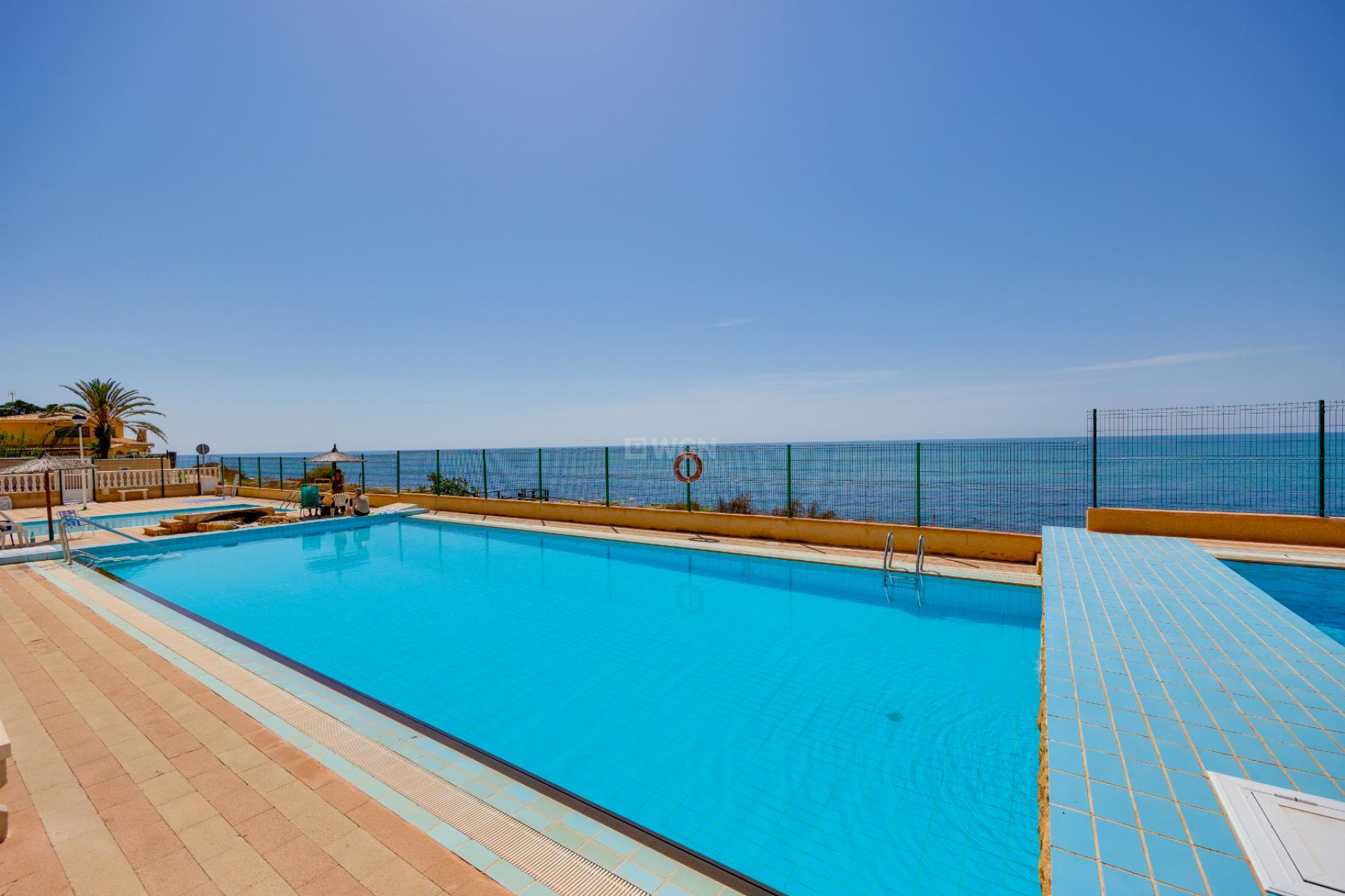 Odsprzedaż - Mieszkanie w bloku - Torrevieja - Costa Blanca