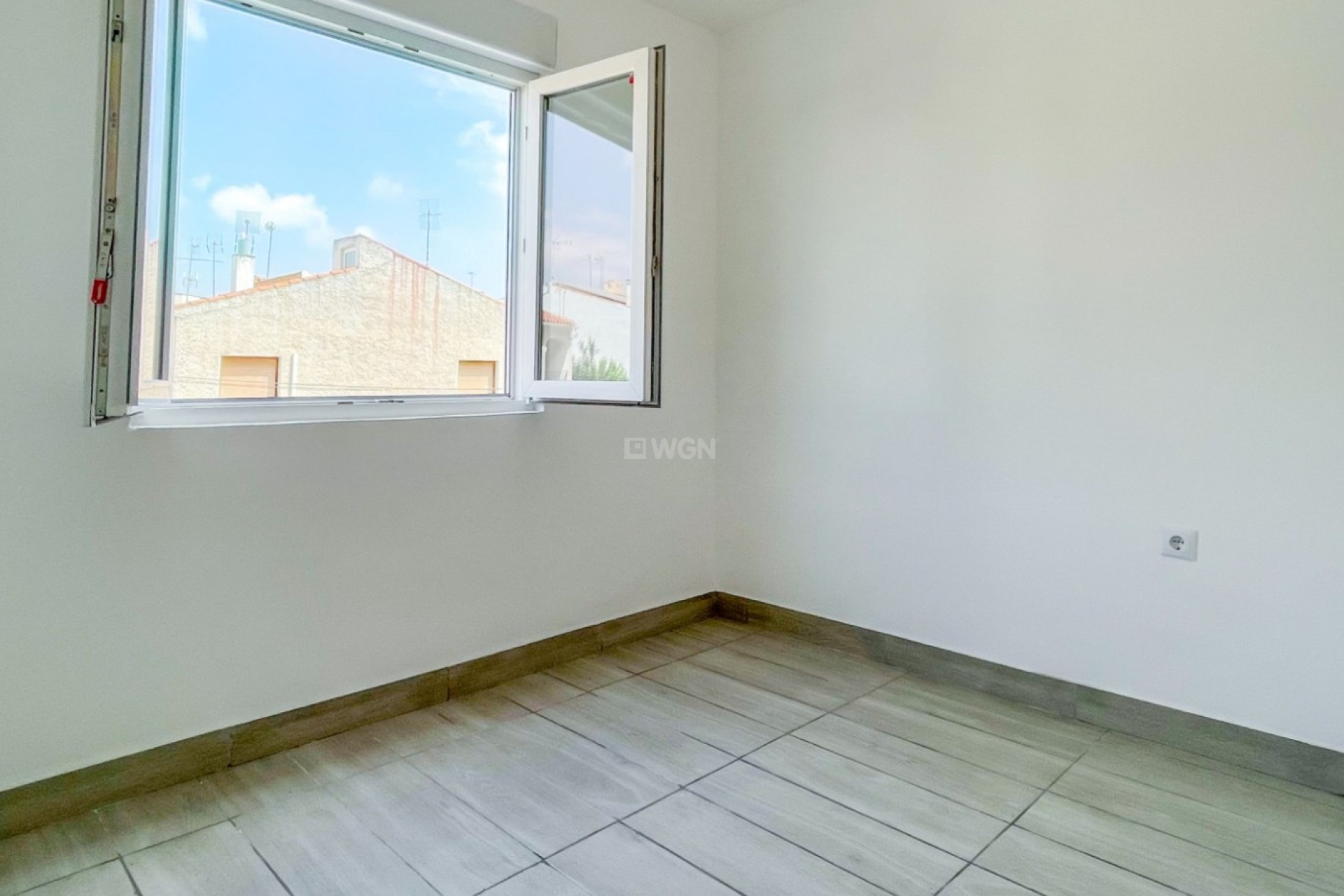 Odsprzedaż - Mieszkanie w bloku - Torrevieja - Costa Blanca