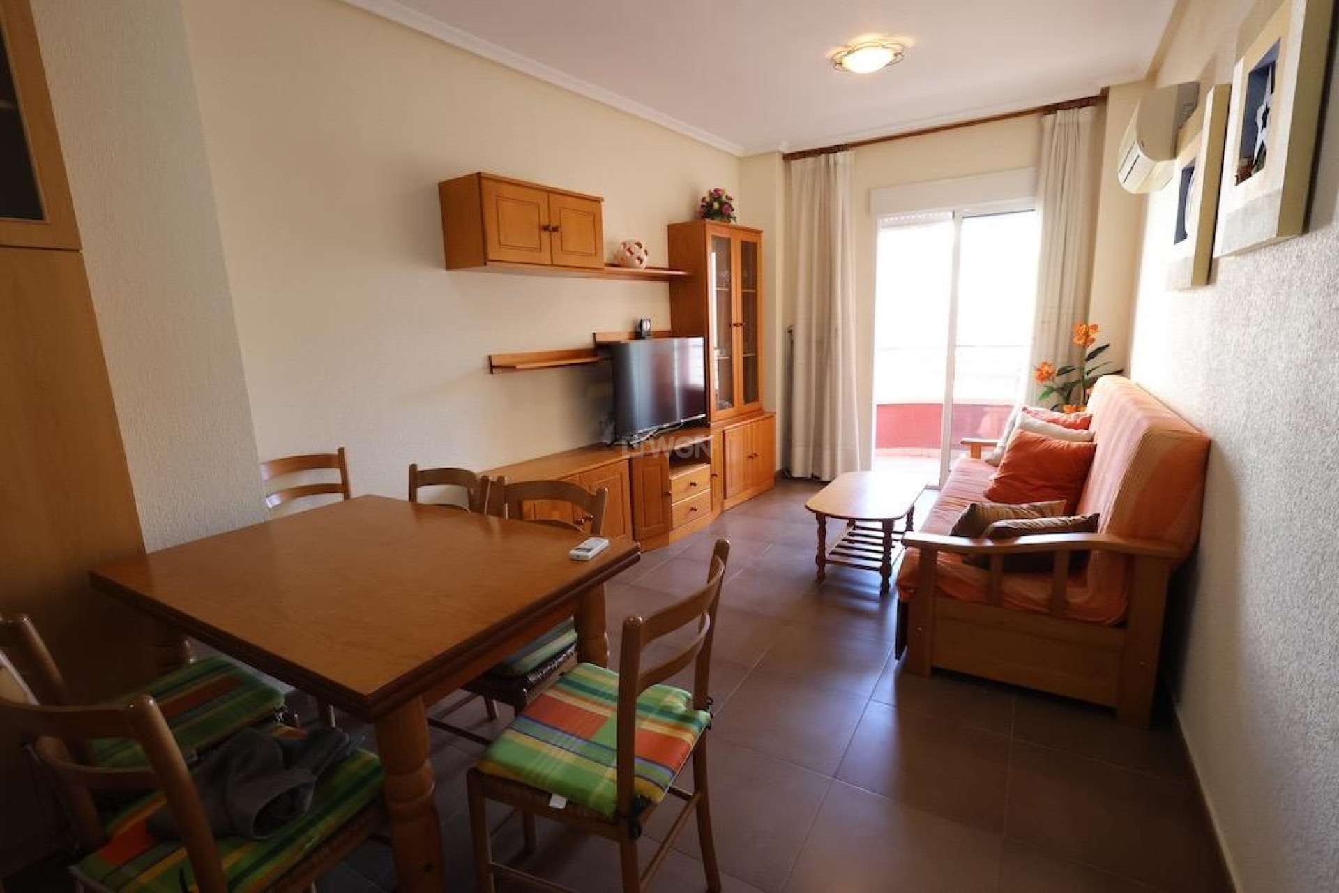 Odsprzedaż - Mieszkanie w bloku - Torrevieja - Costa Blanca