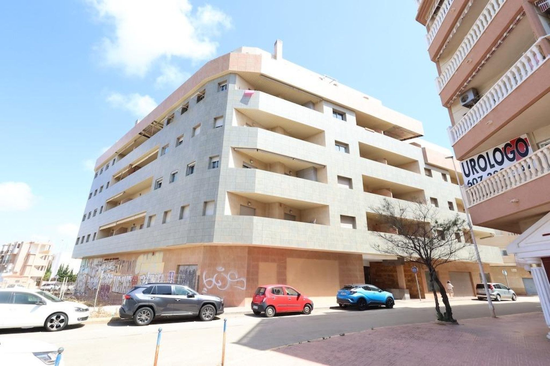 Odsprzedaż - Mieszkanie w bloku - Torrevieja - Costa Blanca