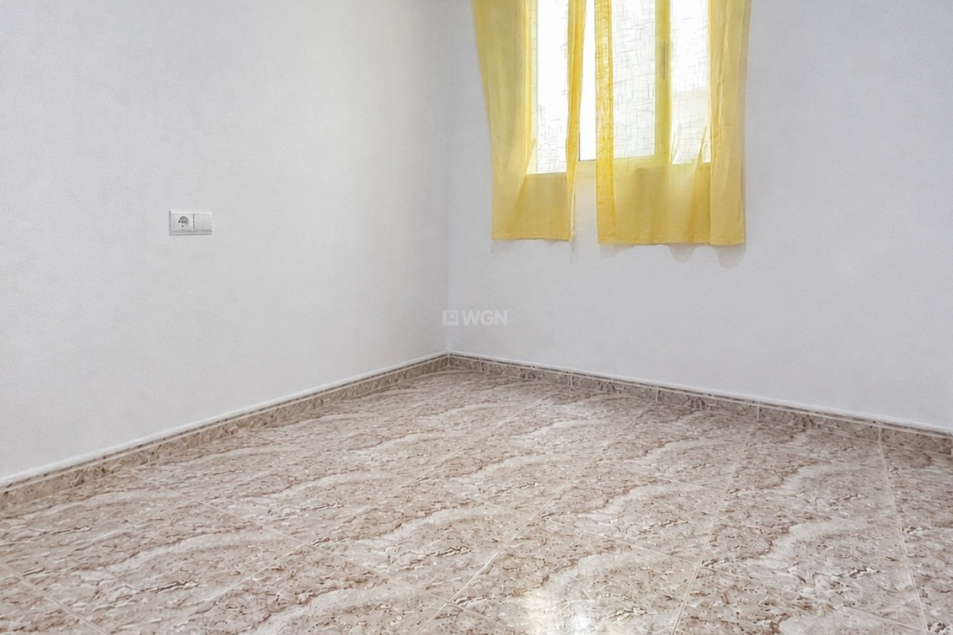 Odsprzedaż - Mieszkanie w bloku - Torrevieja - Costa Blanca
