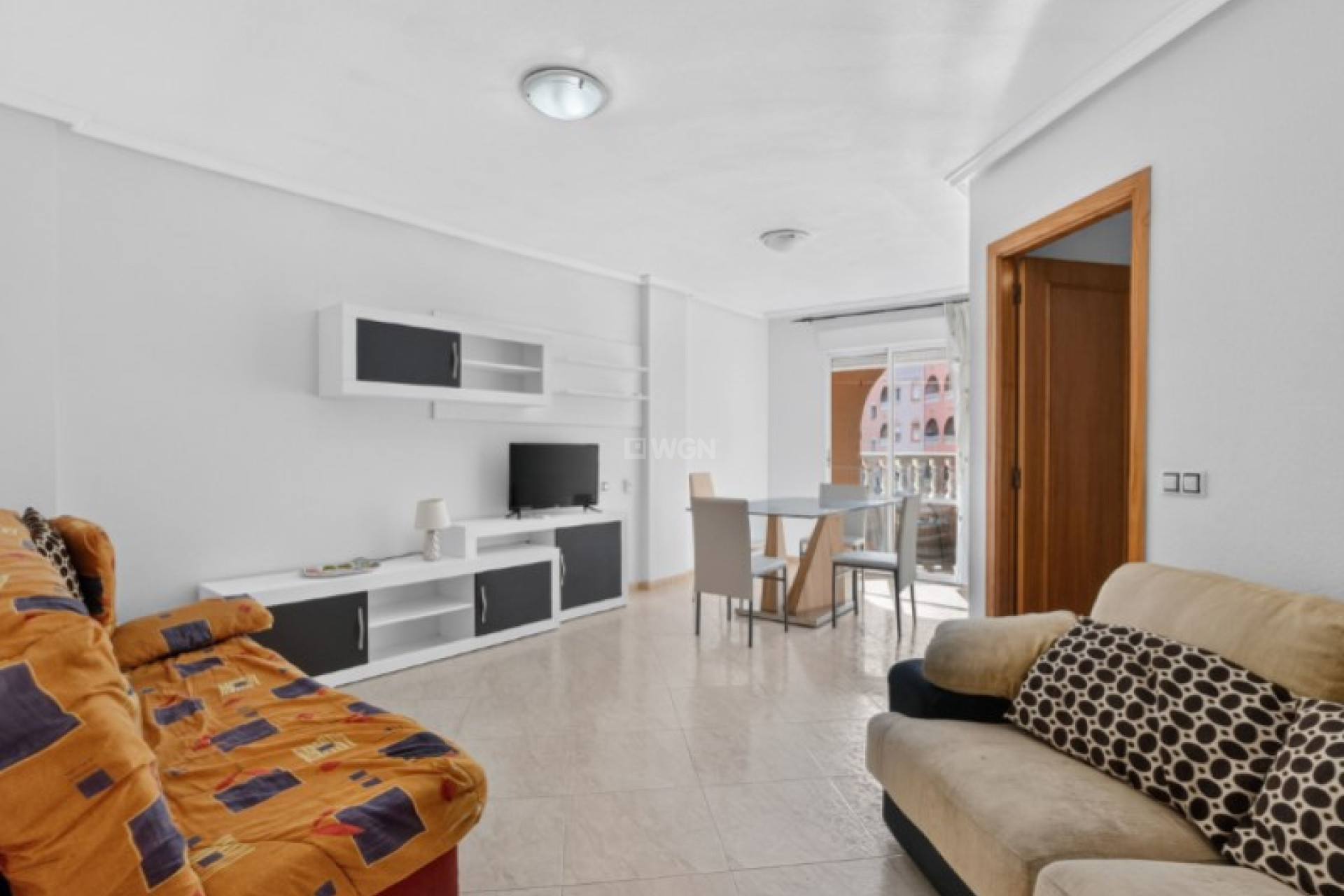 Odsprzedaż - Mieszkanie w bloku - Torrevieja - Costa Blanca