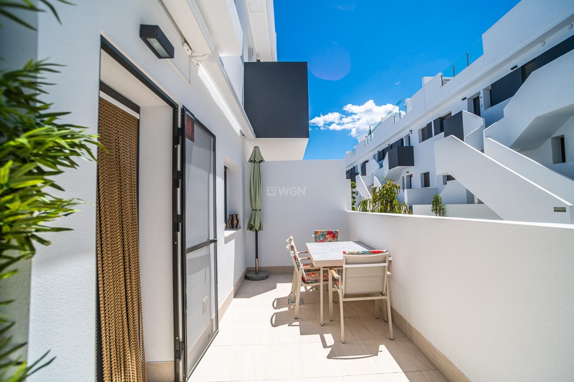 Odsprzedaż - Mieszkanie w bloku - Torrevieja - Costa Blanca