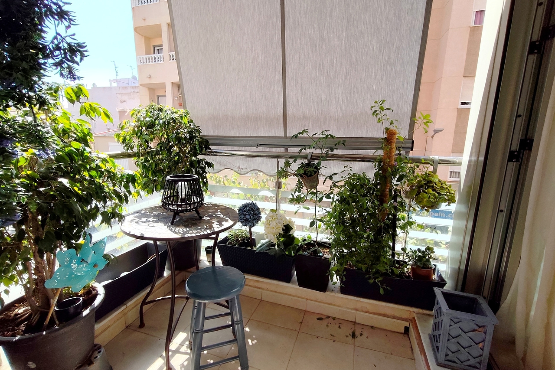 Odsprzedaż - Mieszkanie w bloku - Torrevieja - Costa Blanca