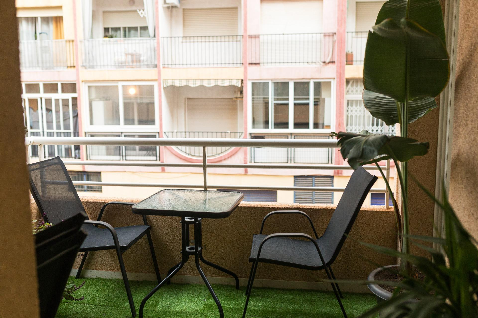 Odsprzedaż - Mieszkanie w bloku - Torrevieja - Curva Del Palangre