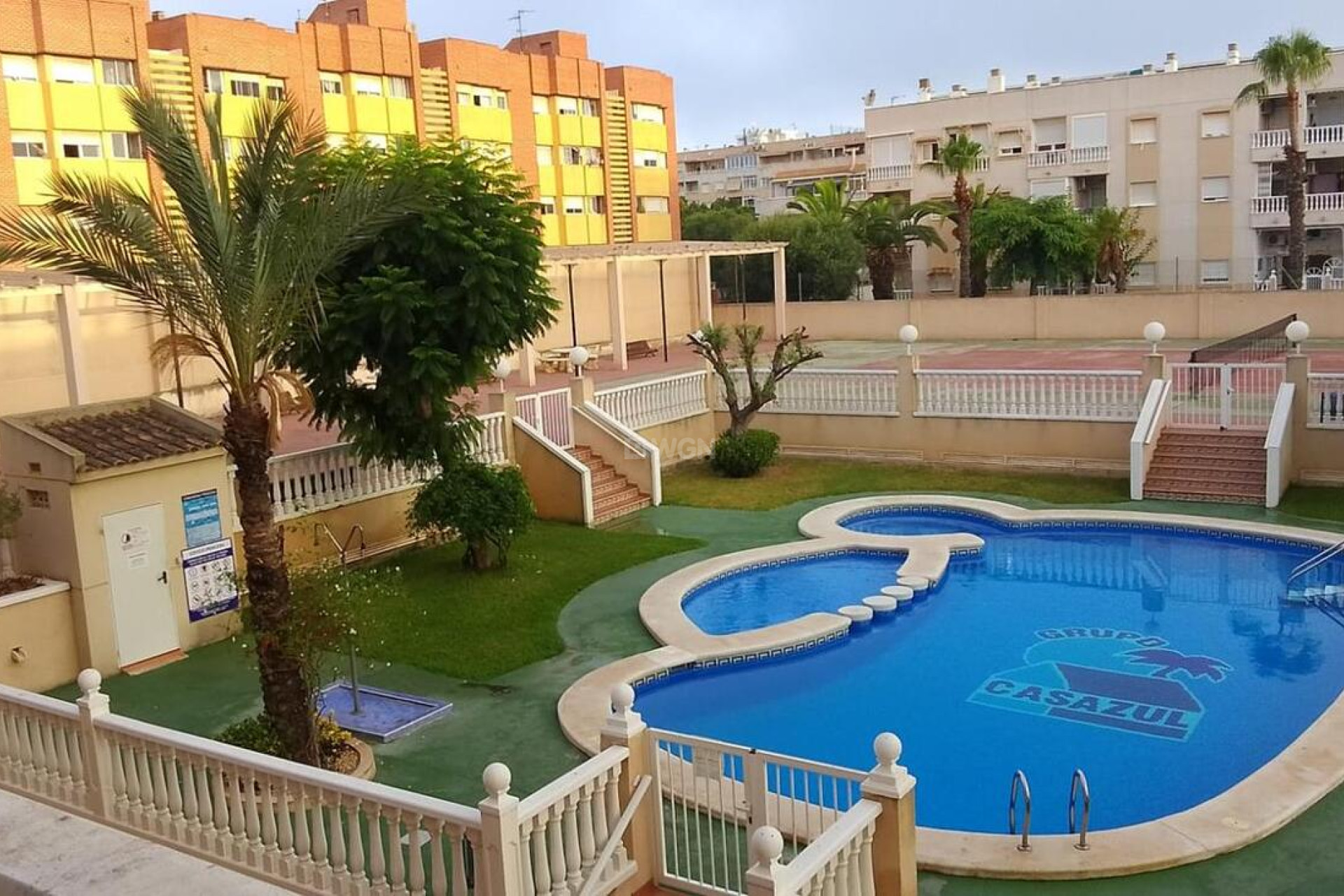 Odsprzedaż - Mieszkanie w bloku - Torrevieja - DIEGO RAMIREZ LA LOMA