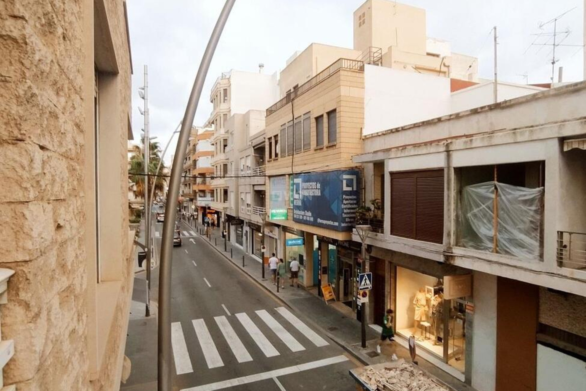 Odsprzedaż - Mieszkanie w bloku - Torrevieja - DOWNTOWN