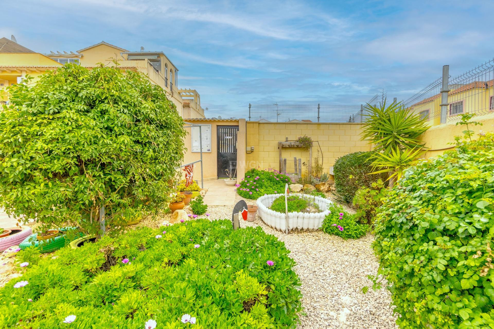 Odsprzedaż - Mieszkanie w bloku - Torrevieja - El Chaparral