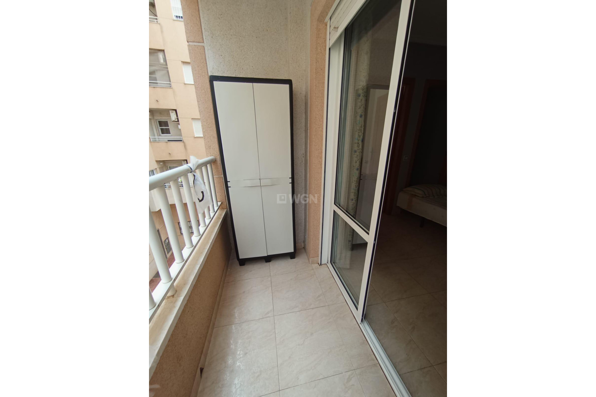 Odsprzedaż - Mieszkanie w bloku - Torrevieja - El Molino