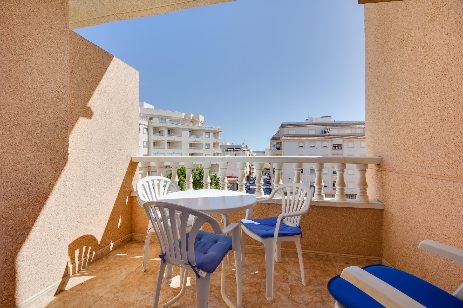 Odsprzedaż - Mieszkanie w bloku - Torrevieja - El Molino