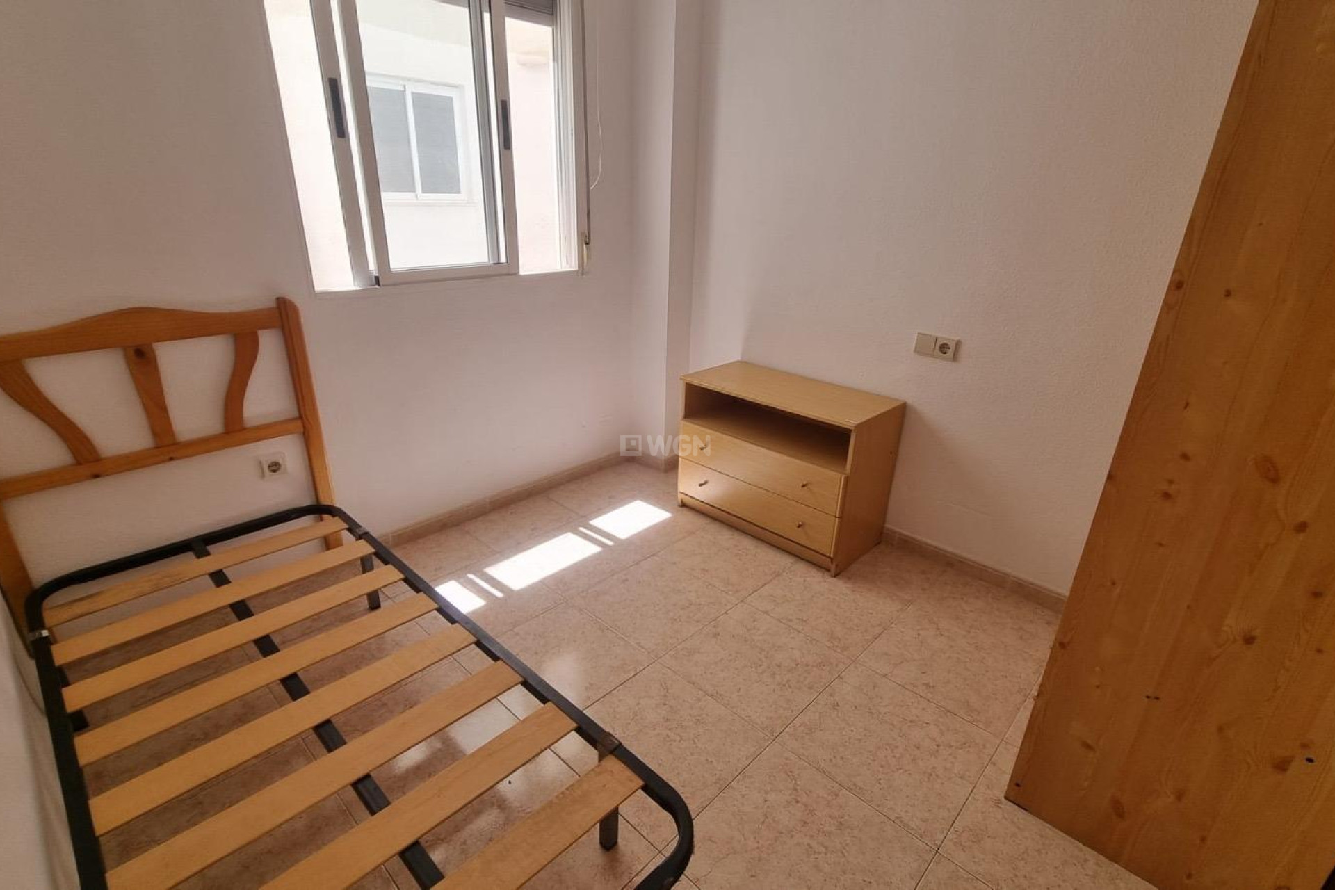 Odsprzedaż - Mieszkanie w bloku - Torrevieja - El Molino
