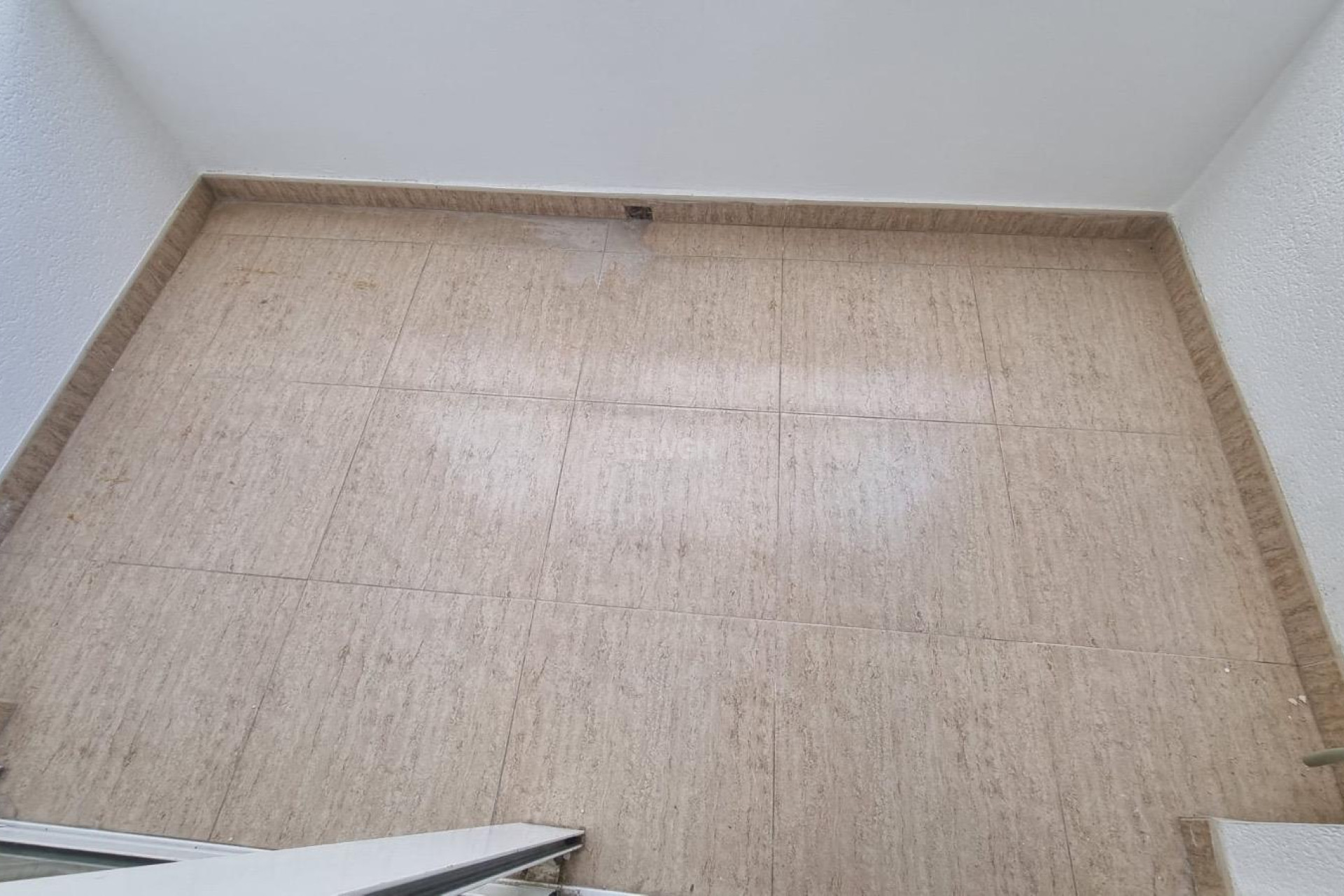 Odsprzedaż - Mieszkanie w bloku - Torrevieja - El Molino