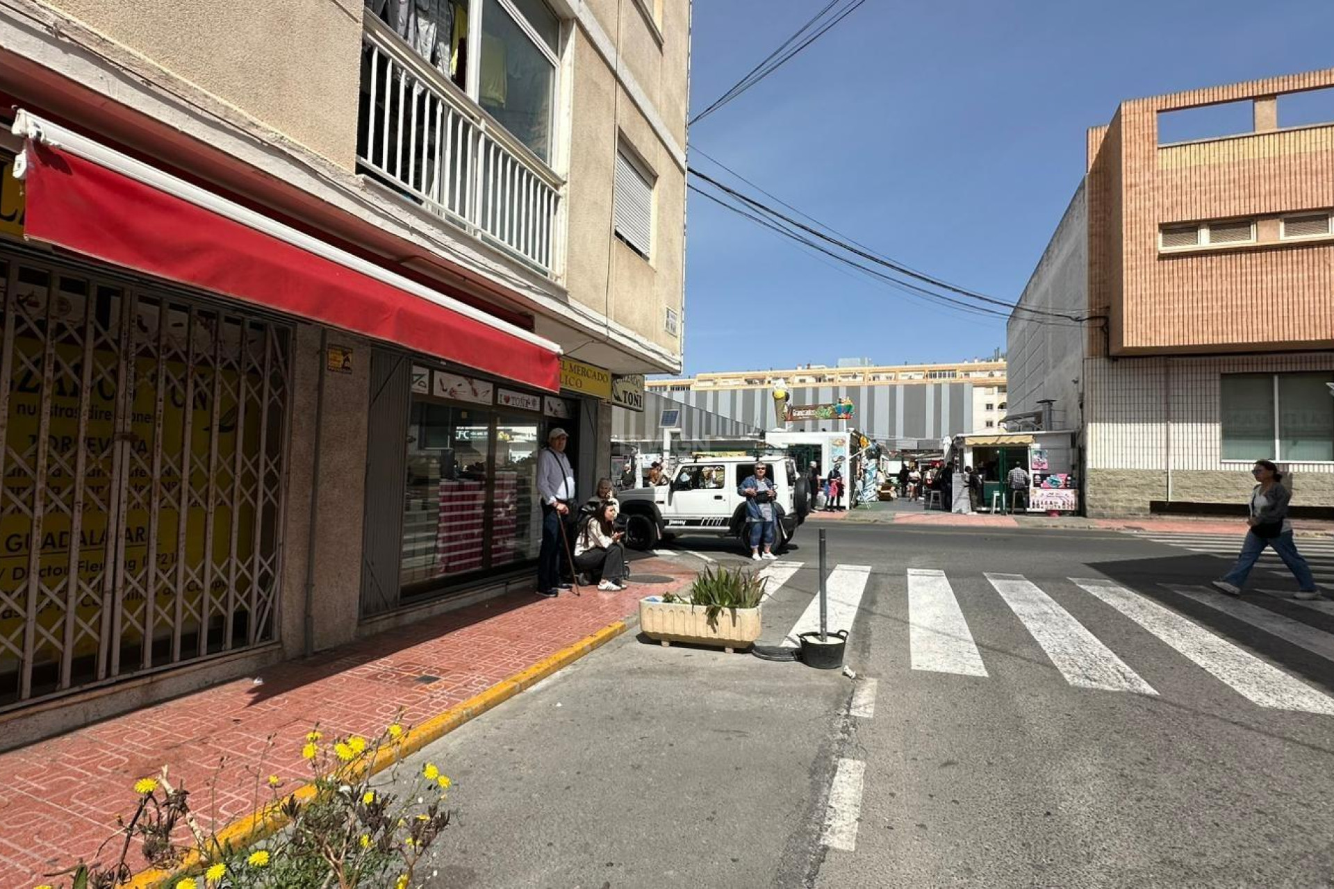 Odsprzedaż - Mieszkanie w bloku - Torrevieja - Estacion De Autobuses